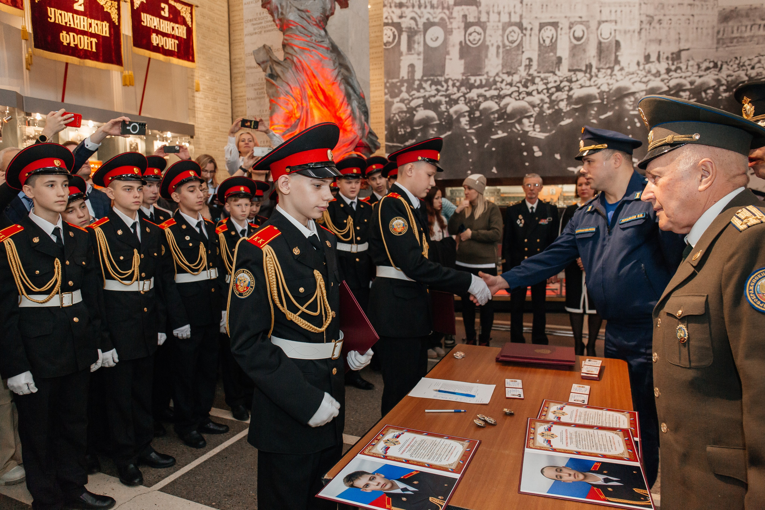Фотограф на присягу. Присяга в музее Вооруженных сил. Фото Радости. Свадебный и семейный фотограф в Москве Юлия Самойлова