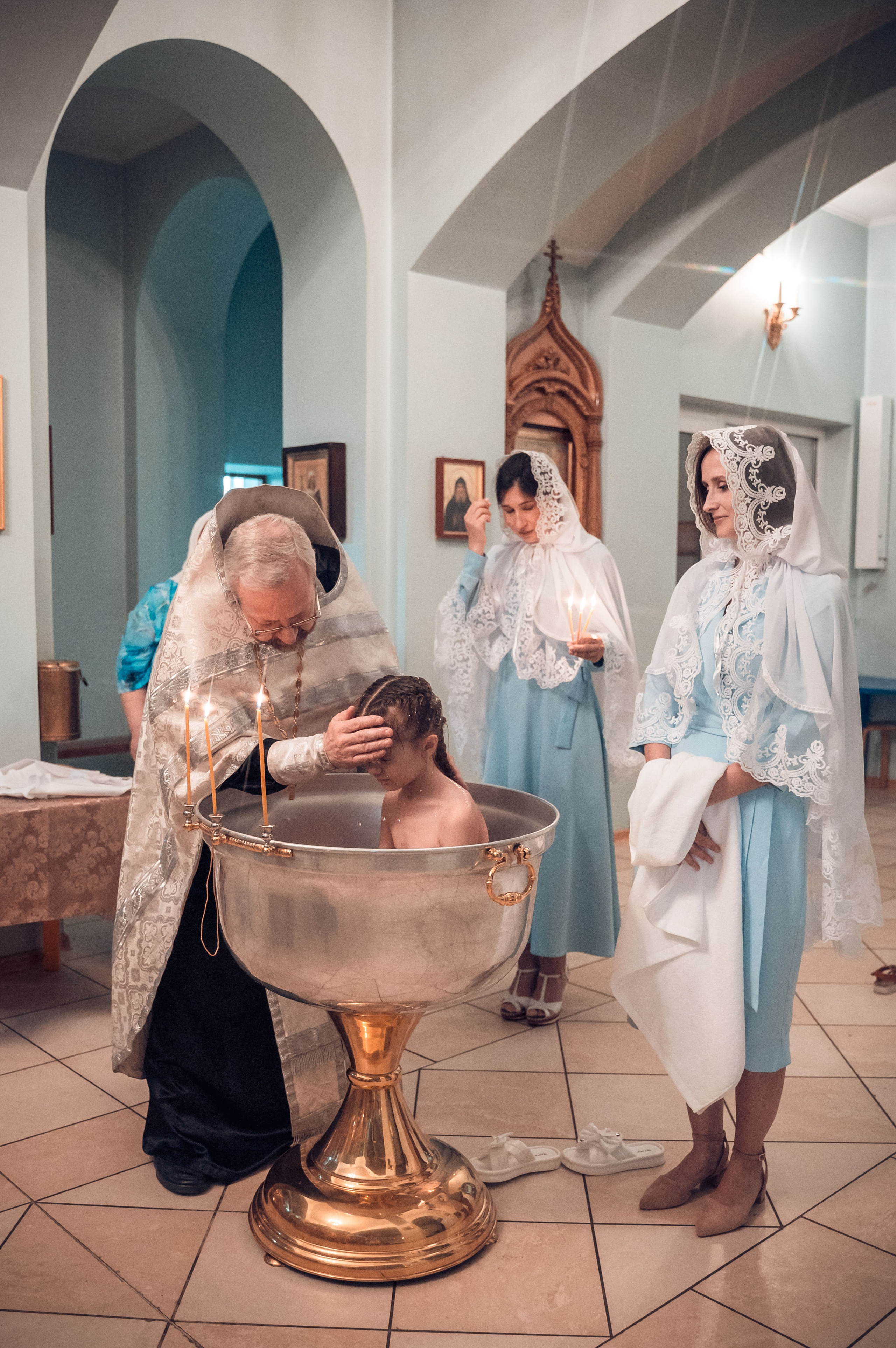 Таинство крещения Екатерины в Свято-Казанском храме. Фотограф на Таинство Венчания и Крещения в Краснодаре Абрамова Людмила
