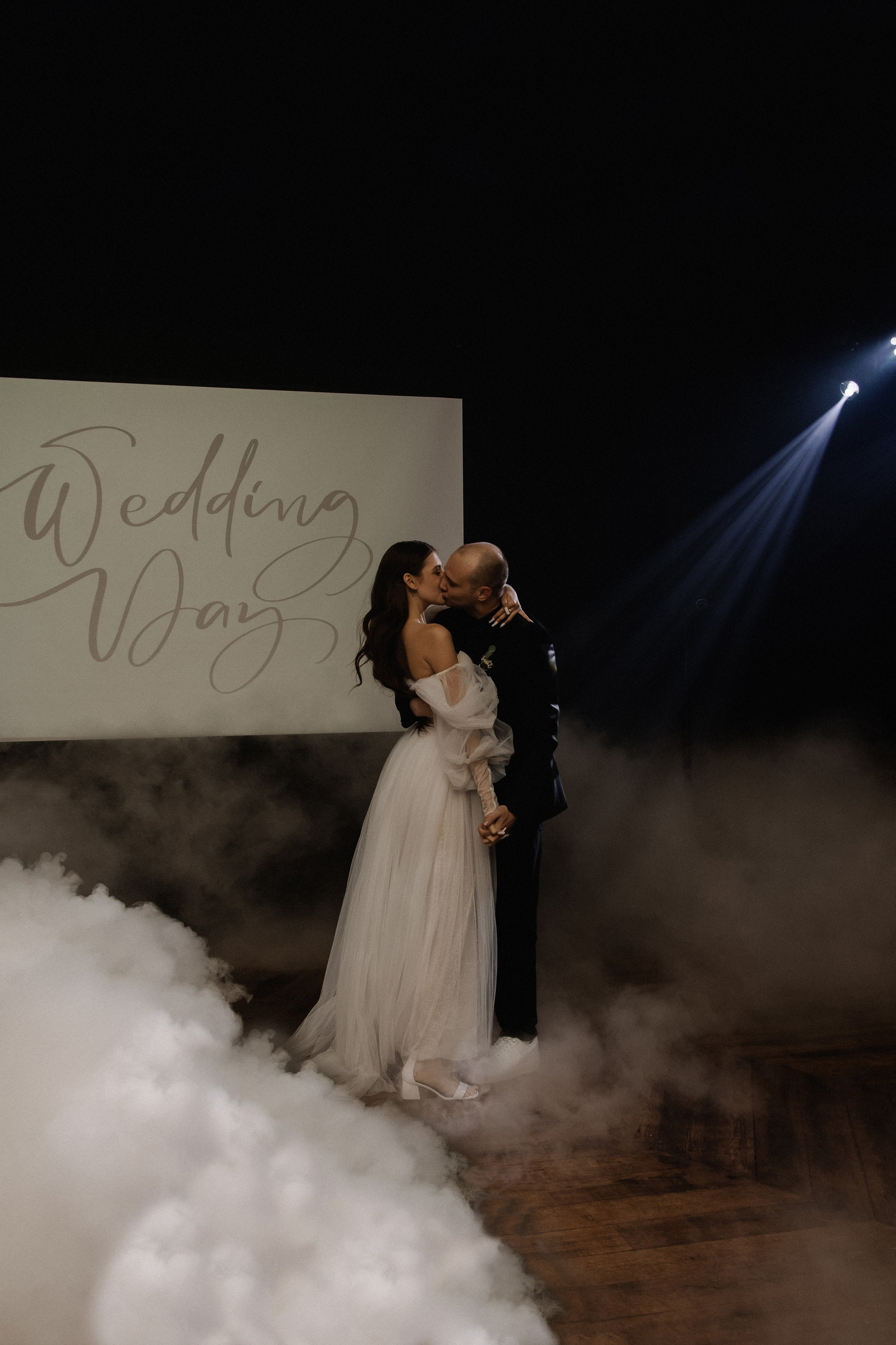 Цветочная локация. Свадебный фотограф Челябинск Полина Чеботарь