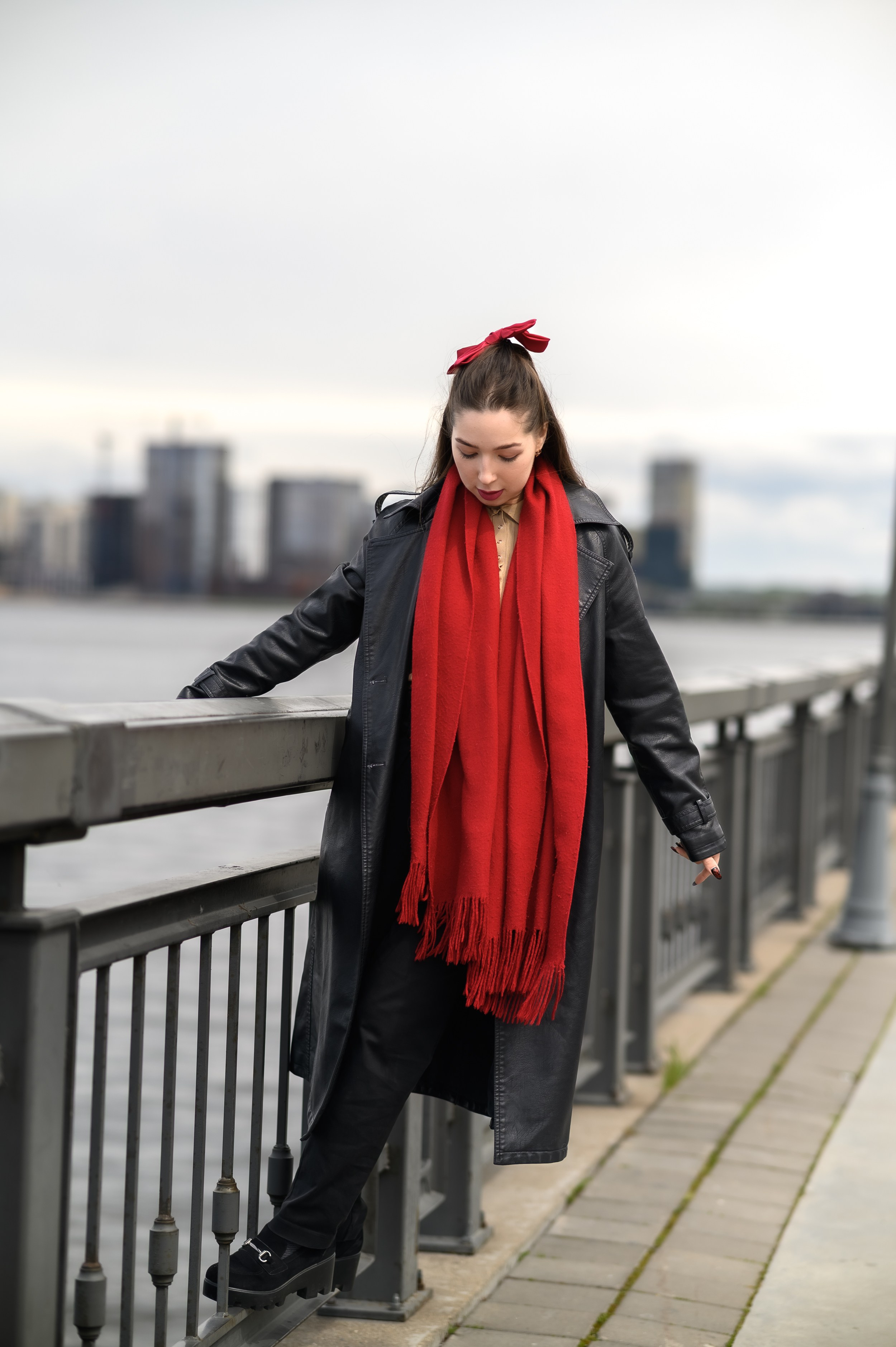 Казань — фото на набережной с видом на Казань