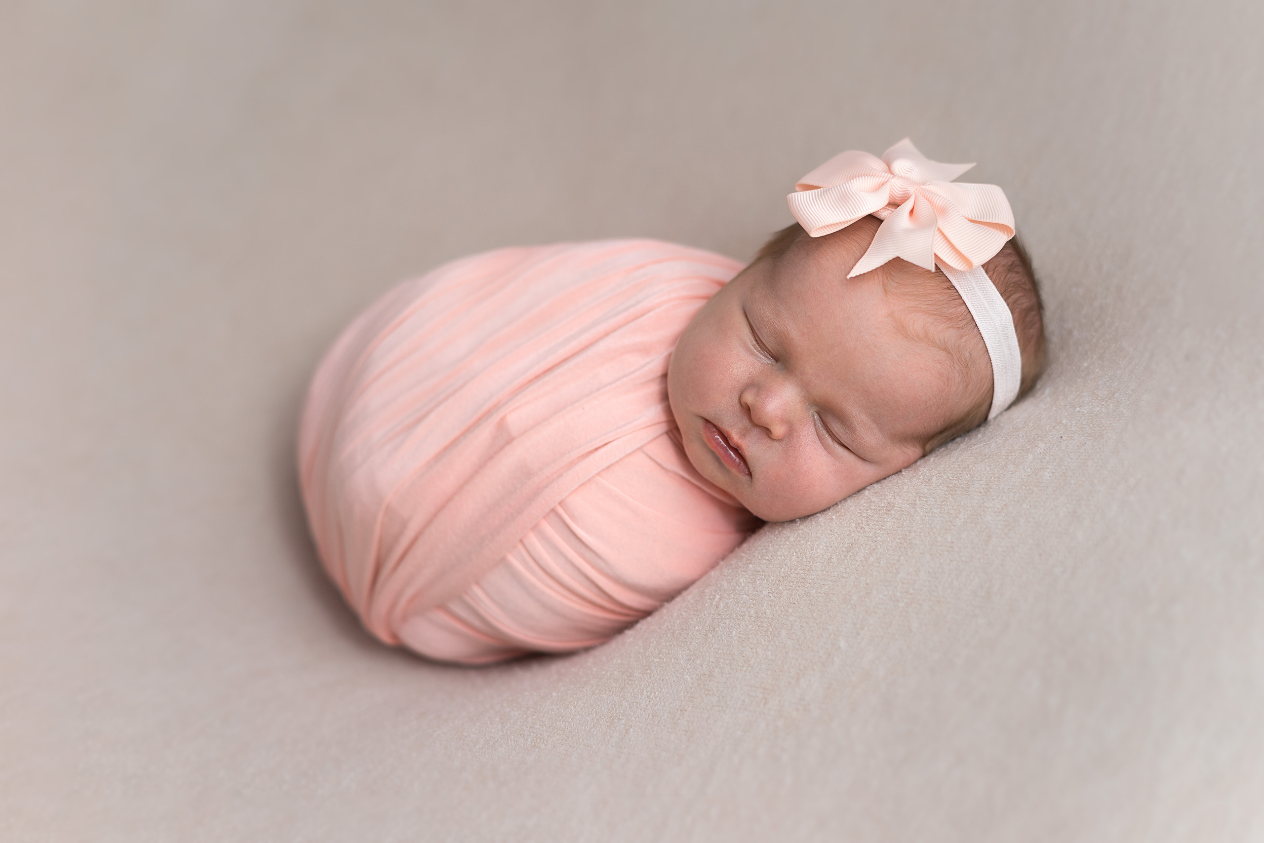 Новорожденные. Фотограф в Новосибирске