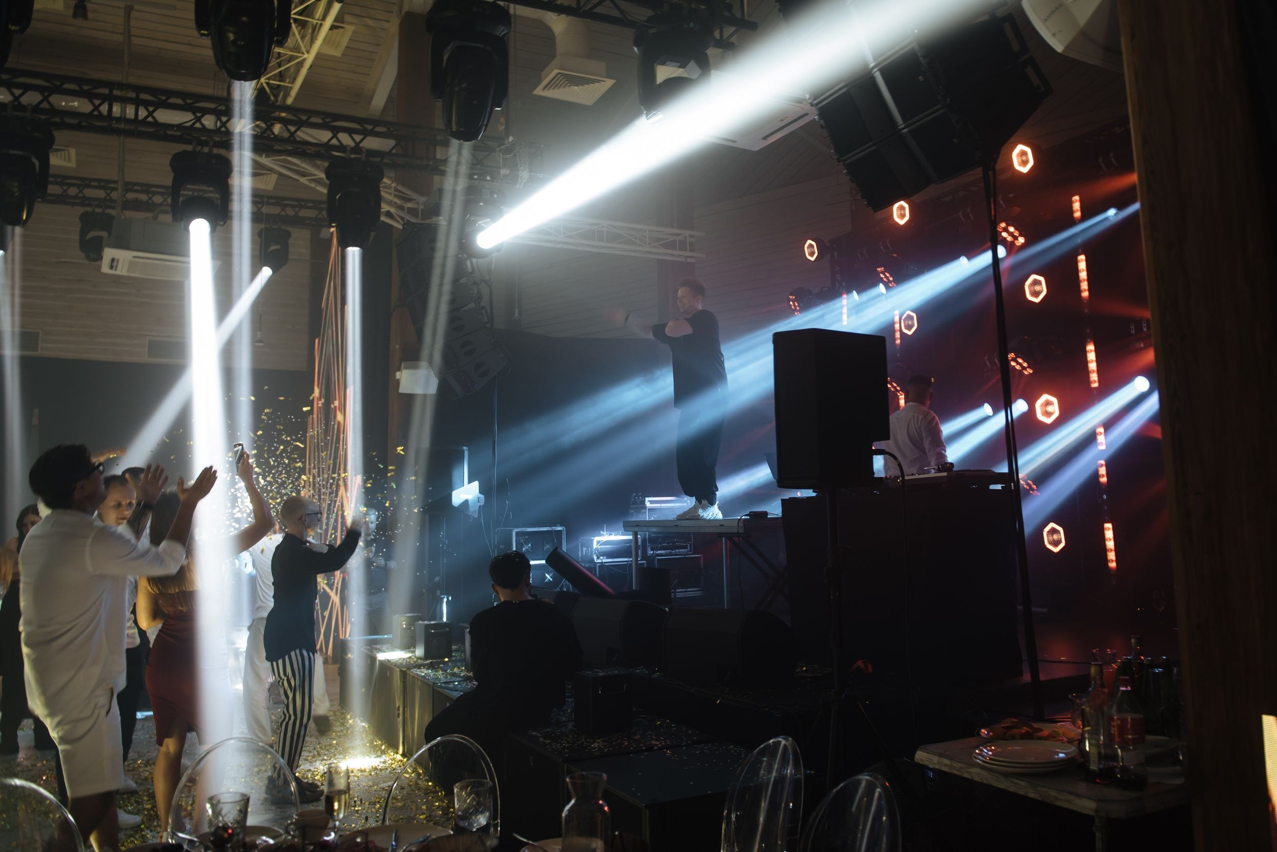 Организовать день рождения Ростов. Студия событий ДЕЙЗИ. Организация мероприятий. Свадебное агентство в Ростове-на-Дону. Свадебный организатор. Организация свадьбы под ключ