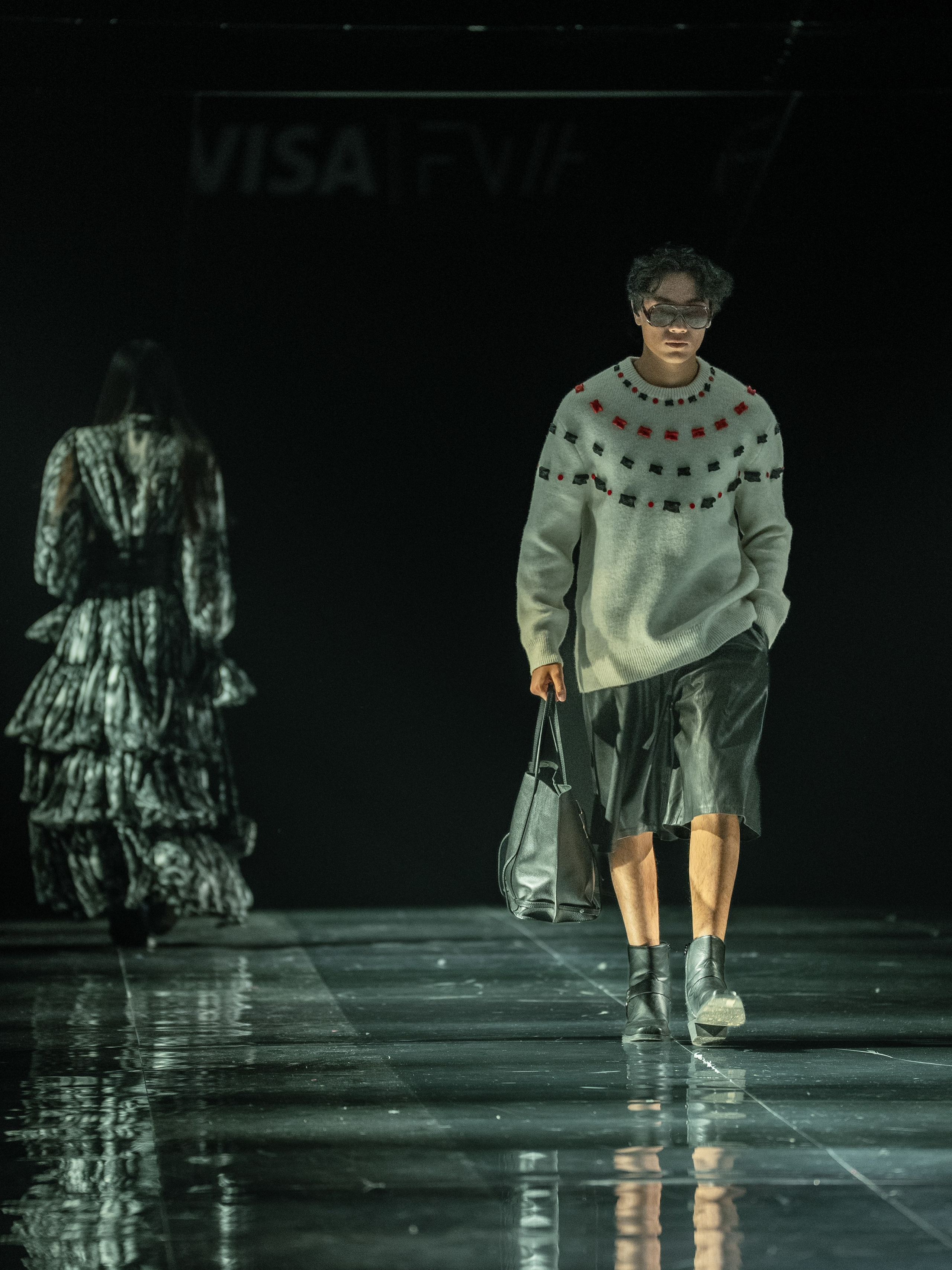 Visa Fashion Week Almaty Pre-Fall 2026 April Leonid Zherebtsov. Сайт Алматинского НЮ АРТ, будуар и фэшн фотографа Дениса Карпенко