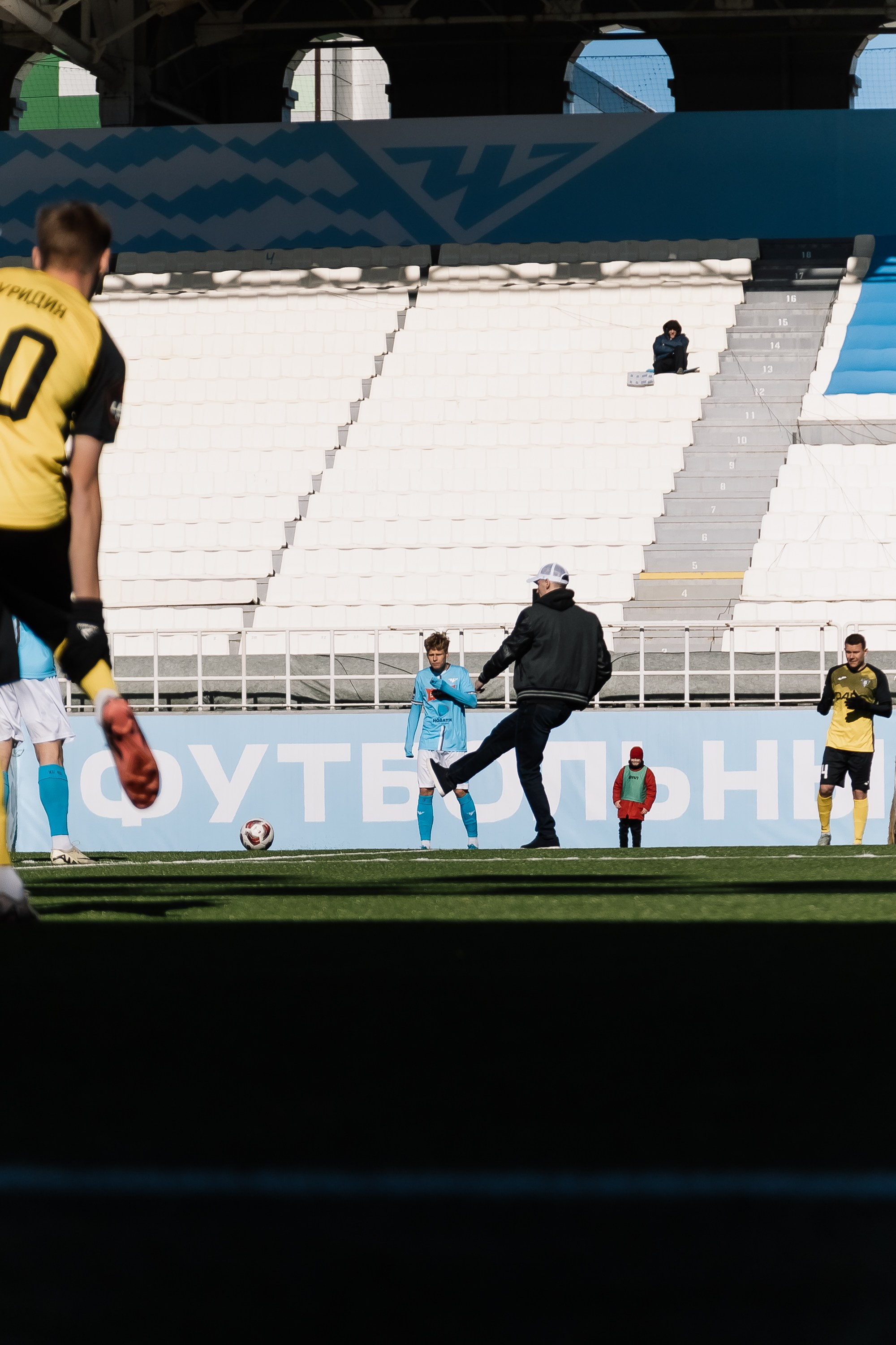 ФК Челябинск х ФК Волга. Репортажный фотограф Макс Брагин