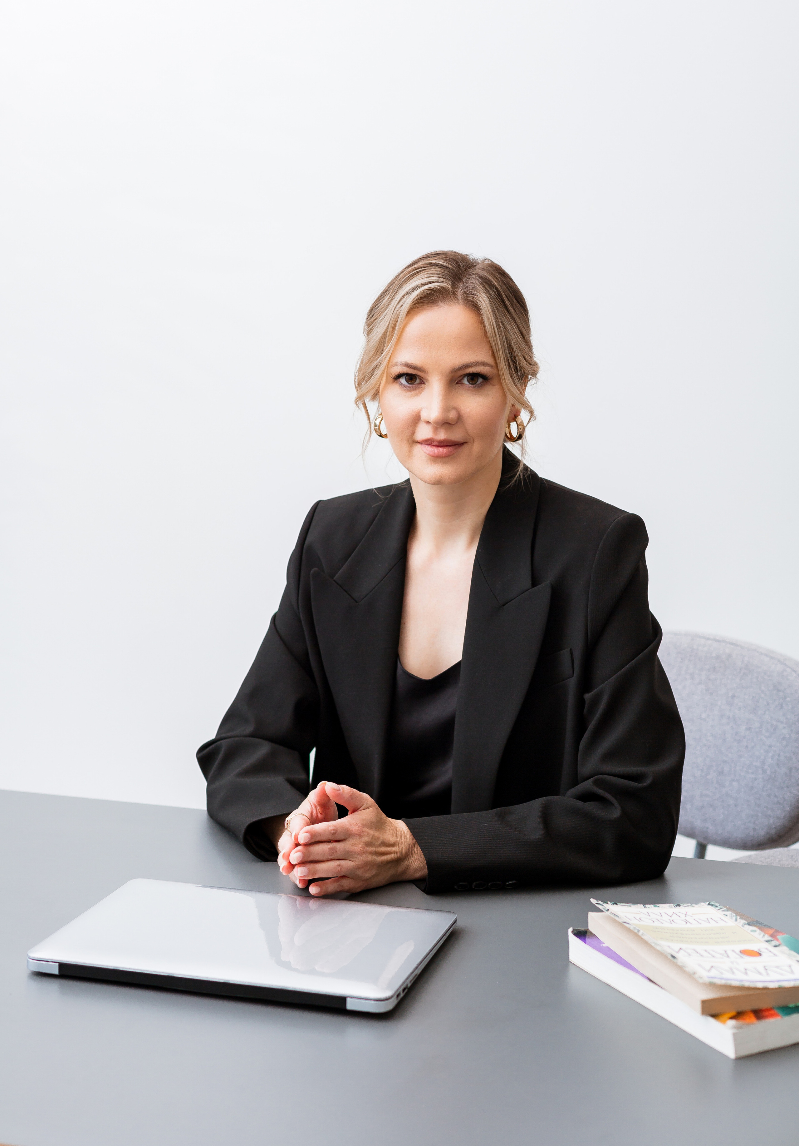 Юлия, финансовый коуч. Бренд съемка для социальных сетей инстаграм фотограф Москва