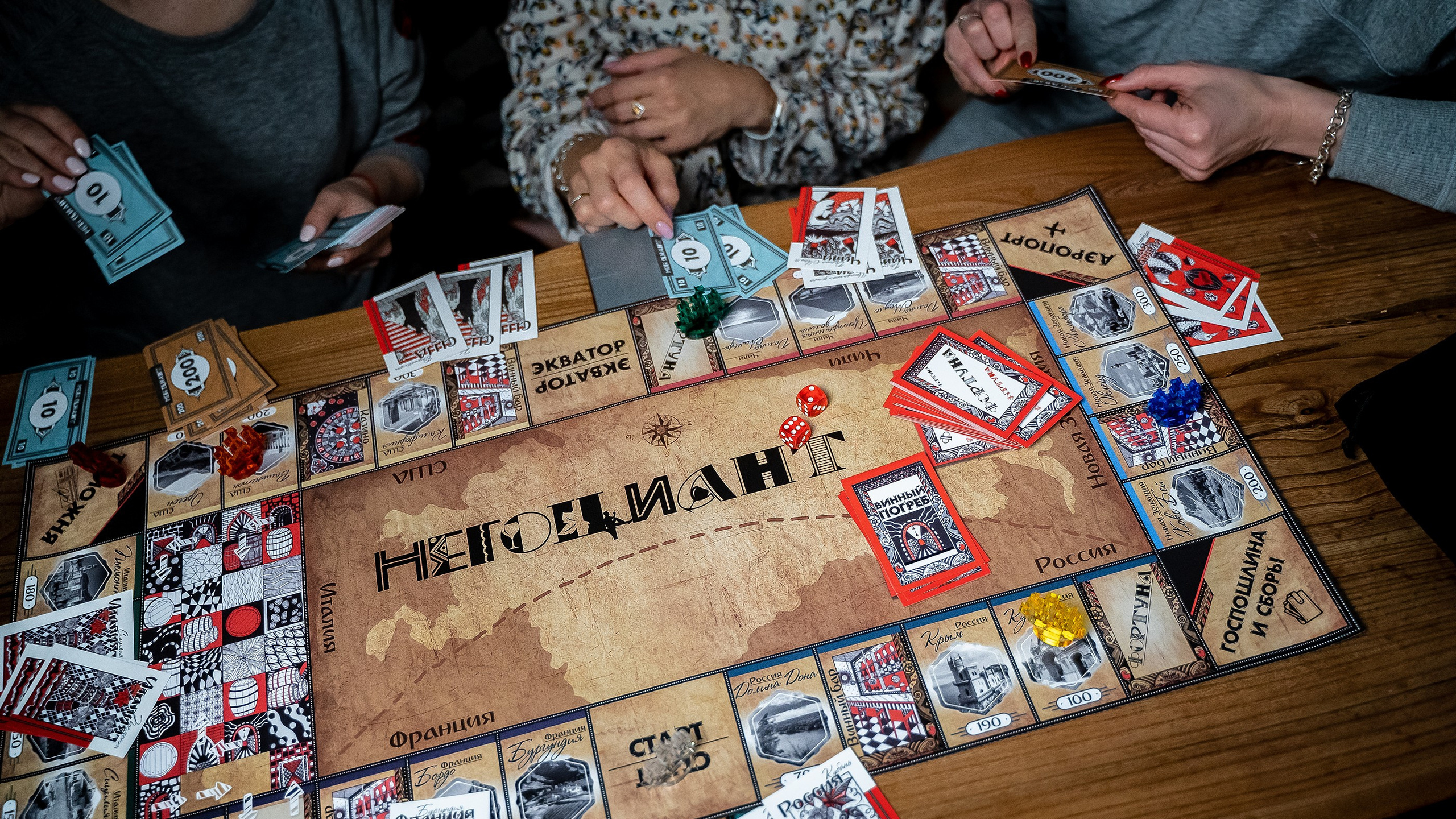 Контент съемка под ключ. Световое шоу / Москва и Мо