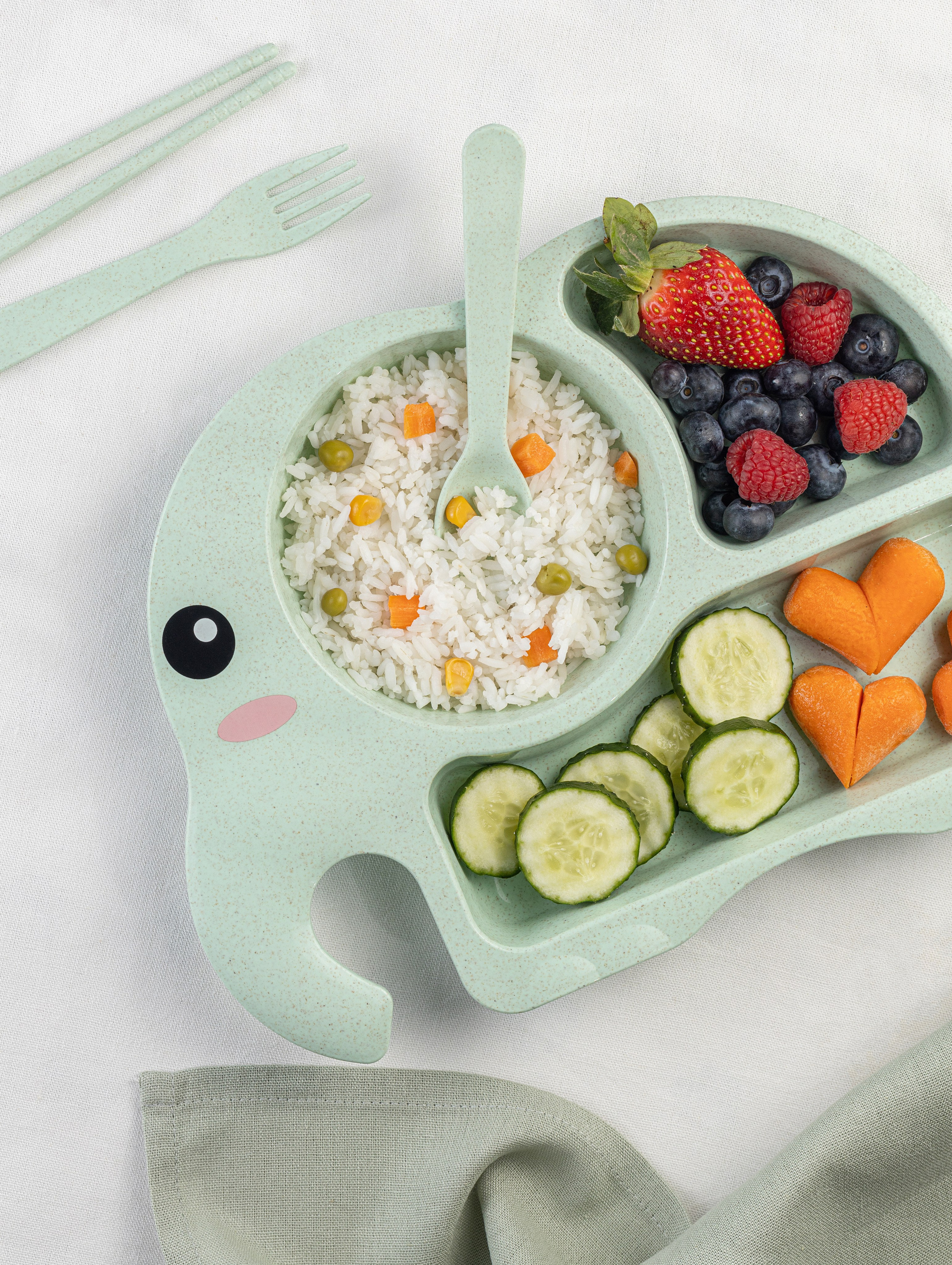 Детская посуда