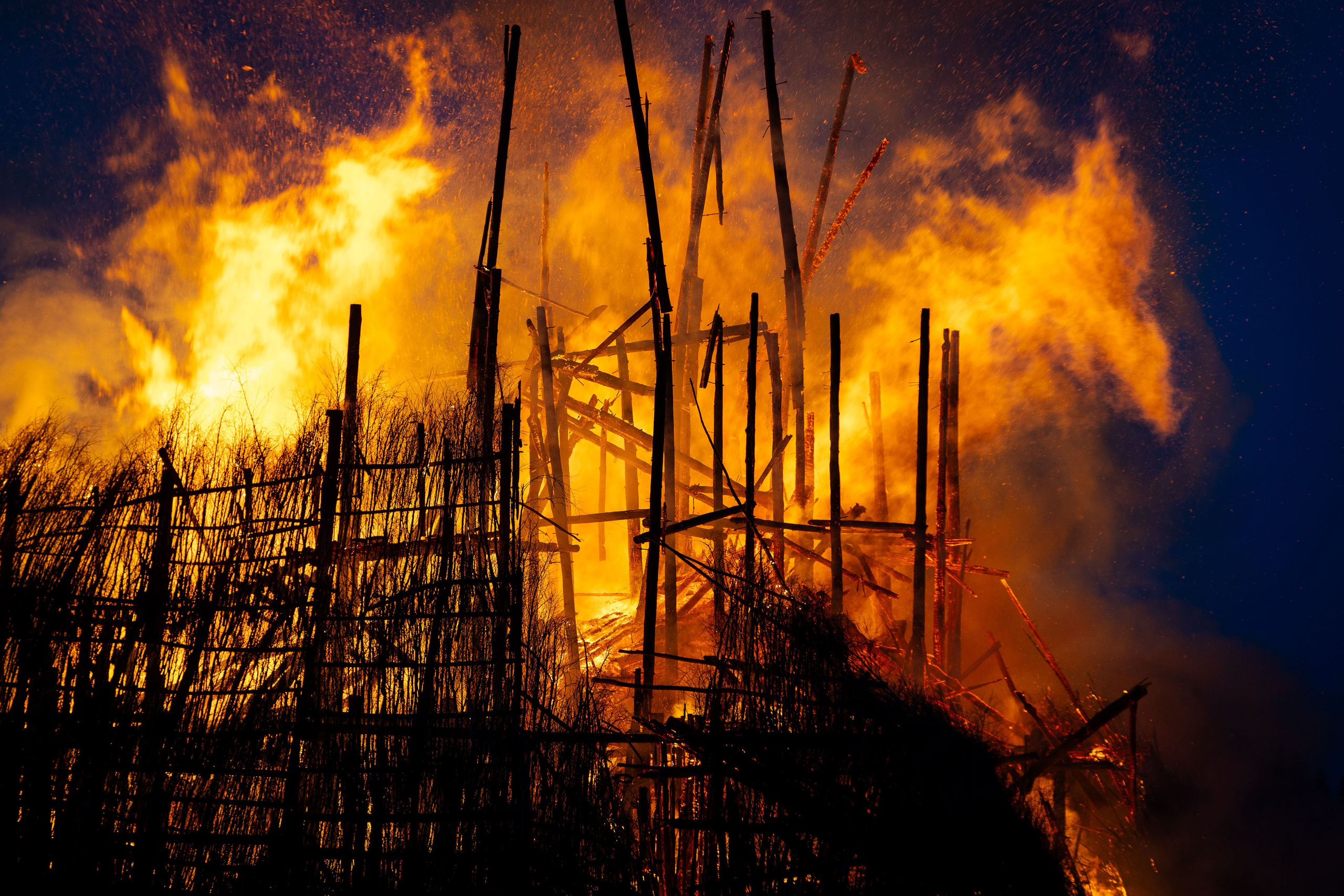 Масленица в Никола-Ленивце, весна 2024 г. Фотограф Виноградов Константин