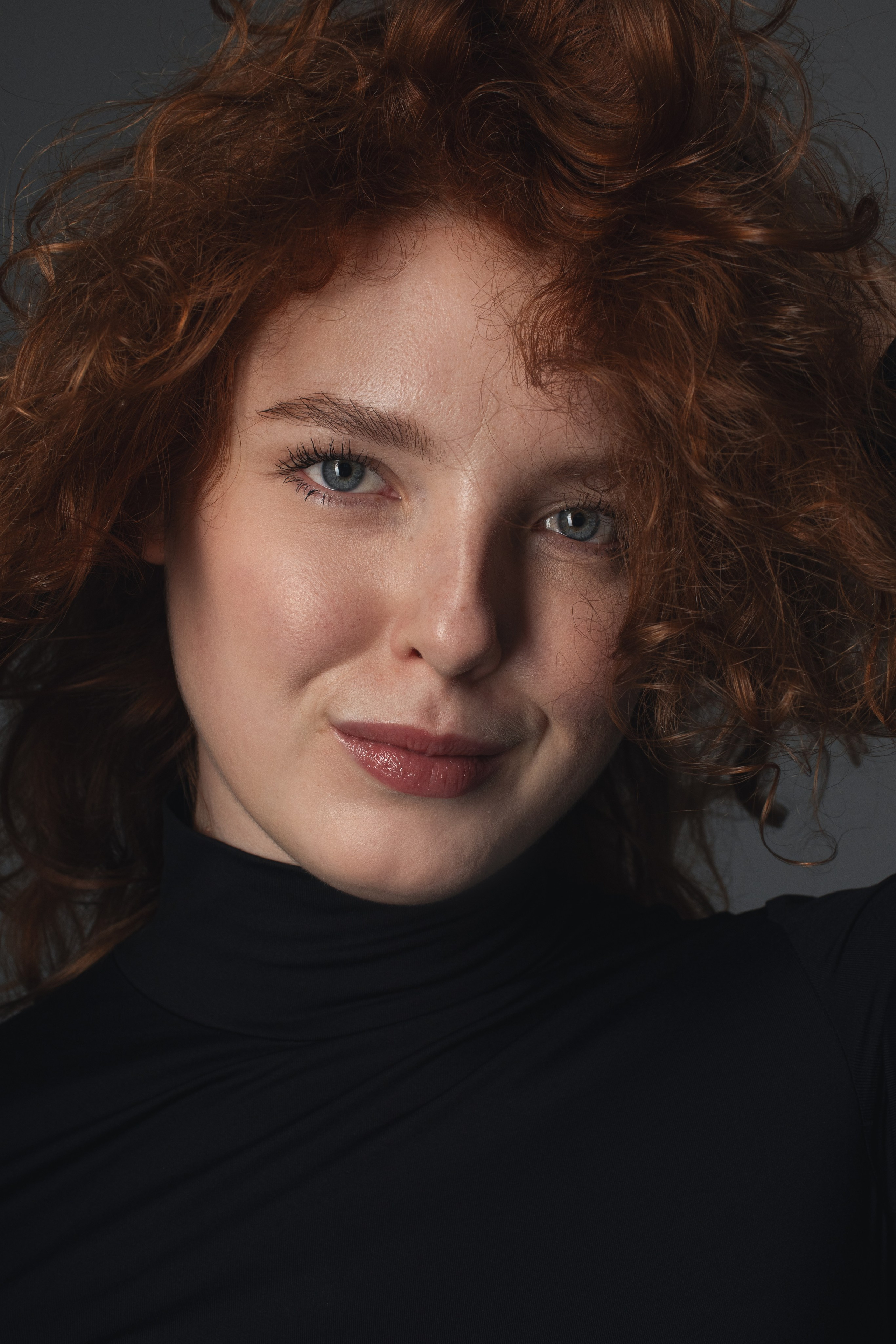 Алина Резвякова. Фотограф для брендов Любовь Батина (Спб/Мск)