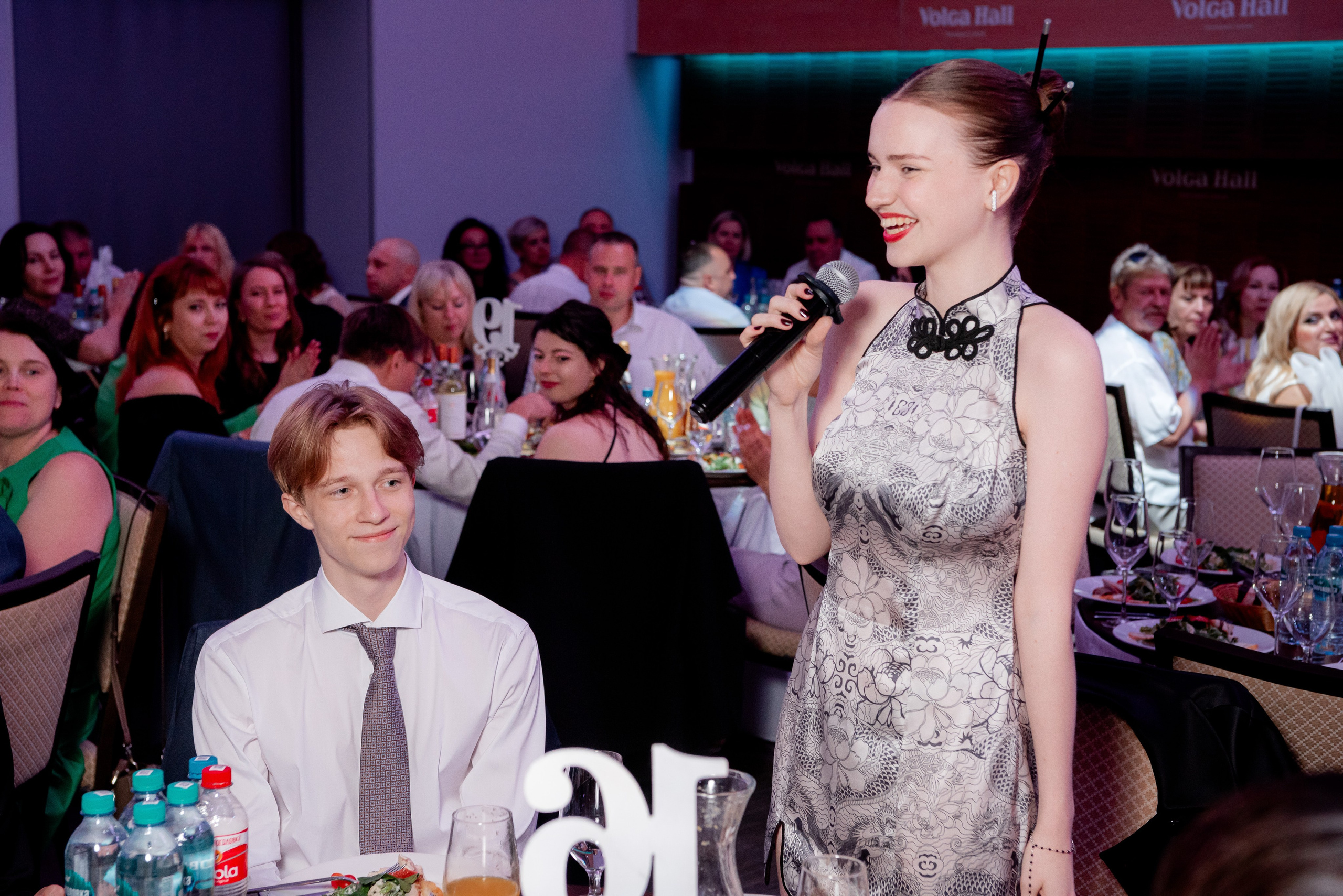 5 Лицей. Вручение и Банкет. Музкомедия и Сити Холл. Фотограф в Волгограде и Волжском Александр Горбань