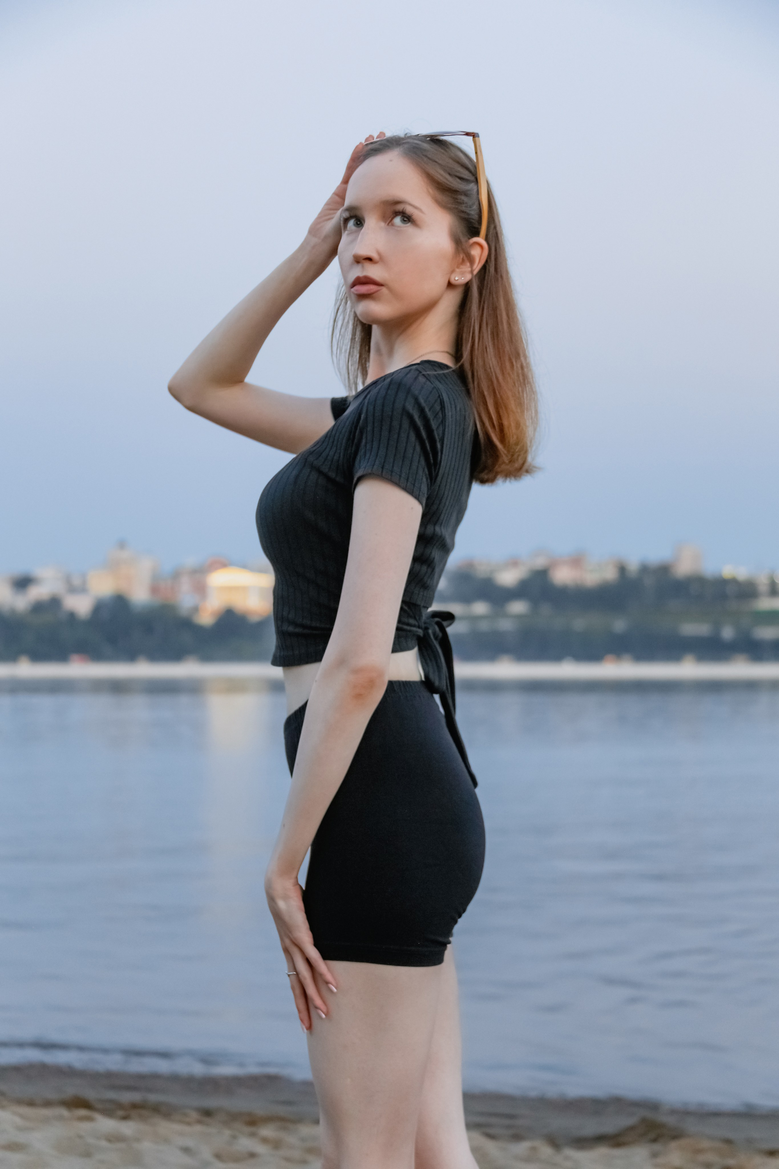 Алина на пляже. Фотограф Пермь. Фотосессия в фотостудии Перми и на свежем воздухе