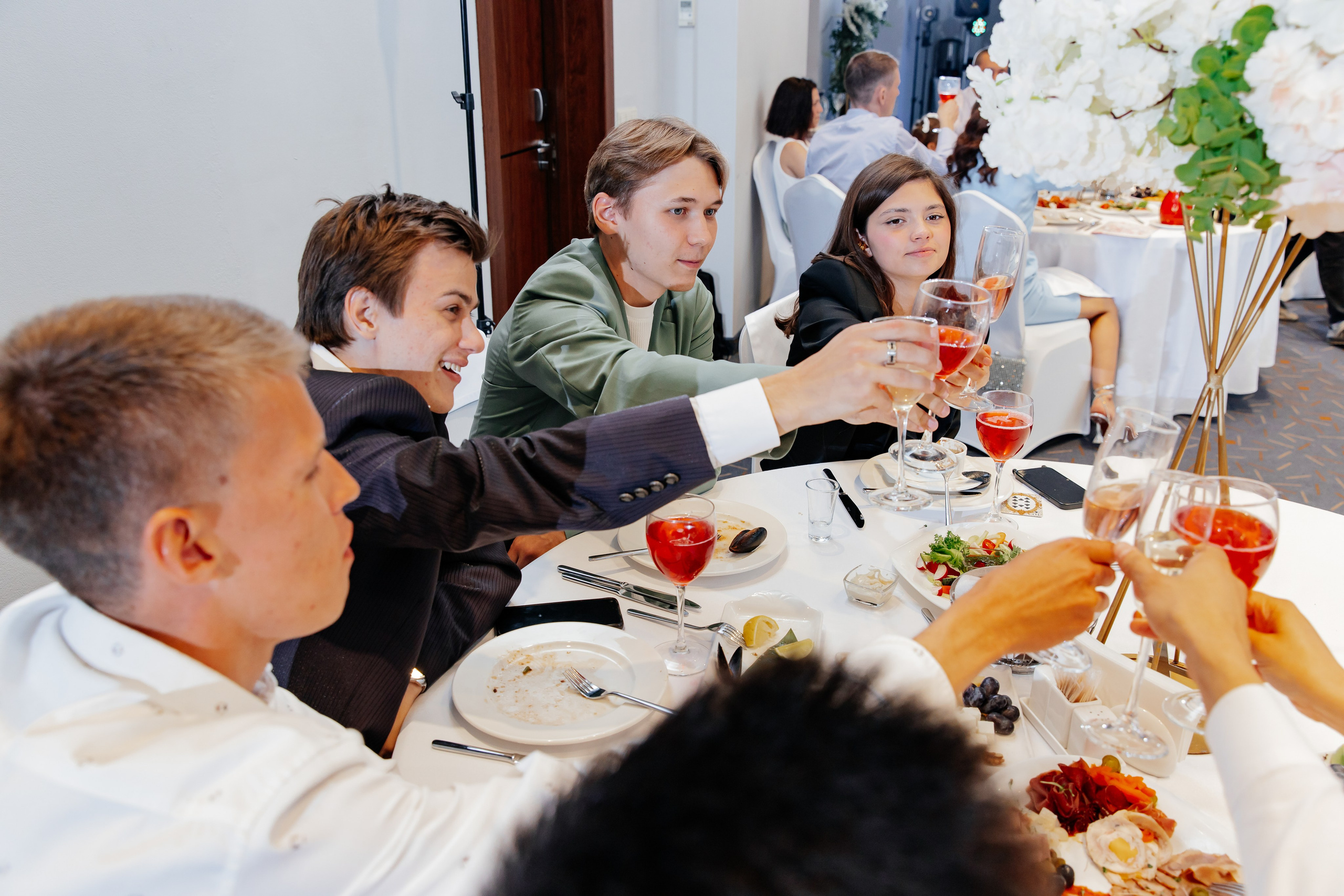 Максим и Валерия. Свадебный фотограф в Екатеринбурге Александр Перепечин