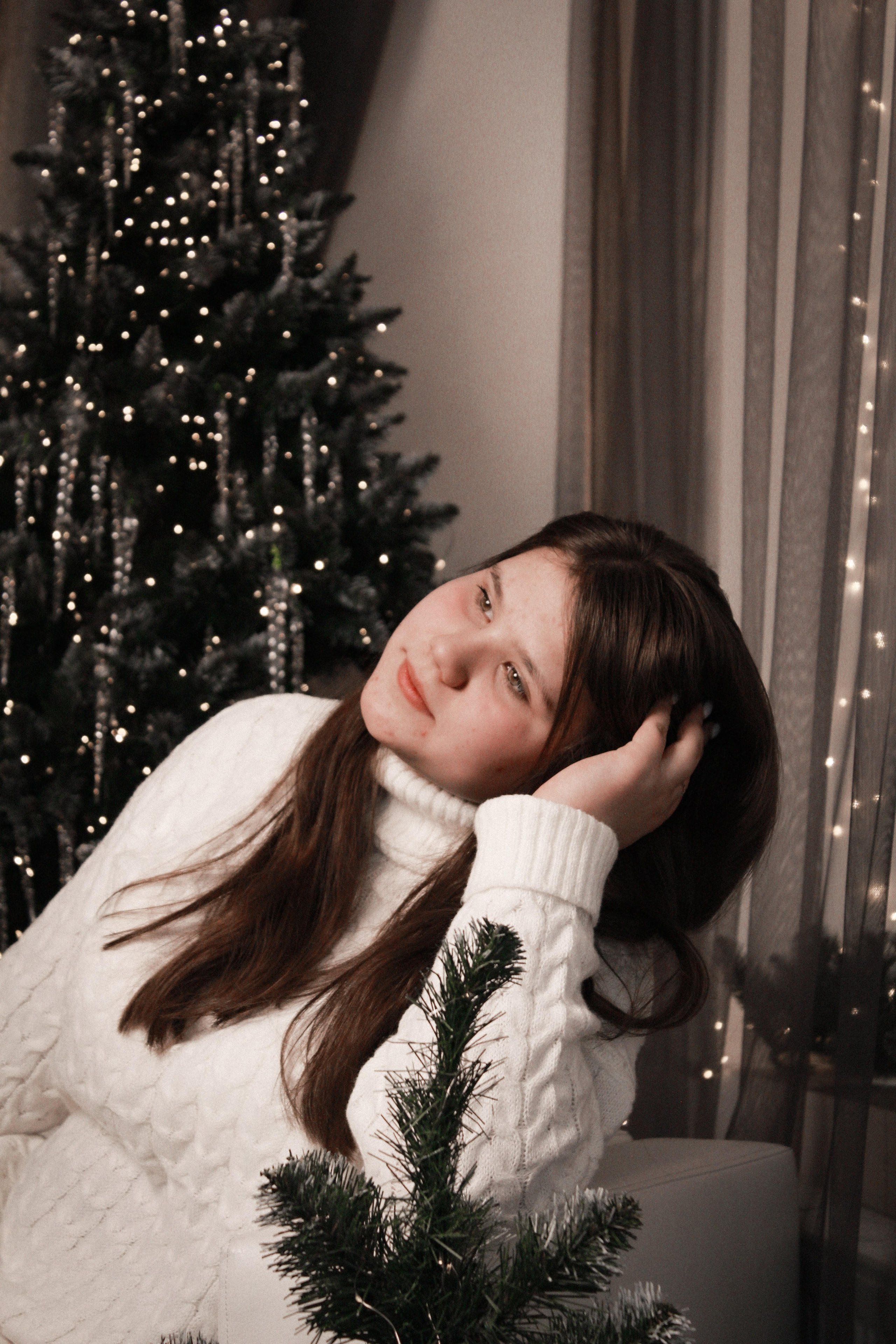 8 класс Новогодняя 2024. Лиза Рязанцева