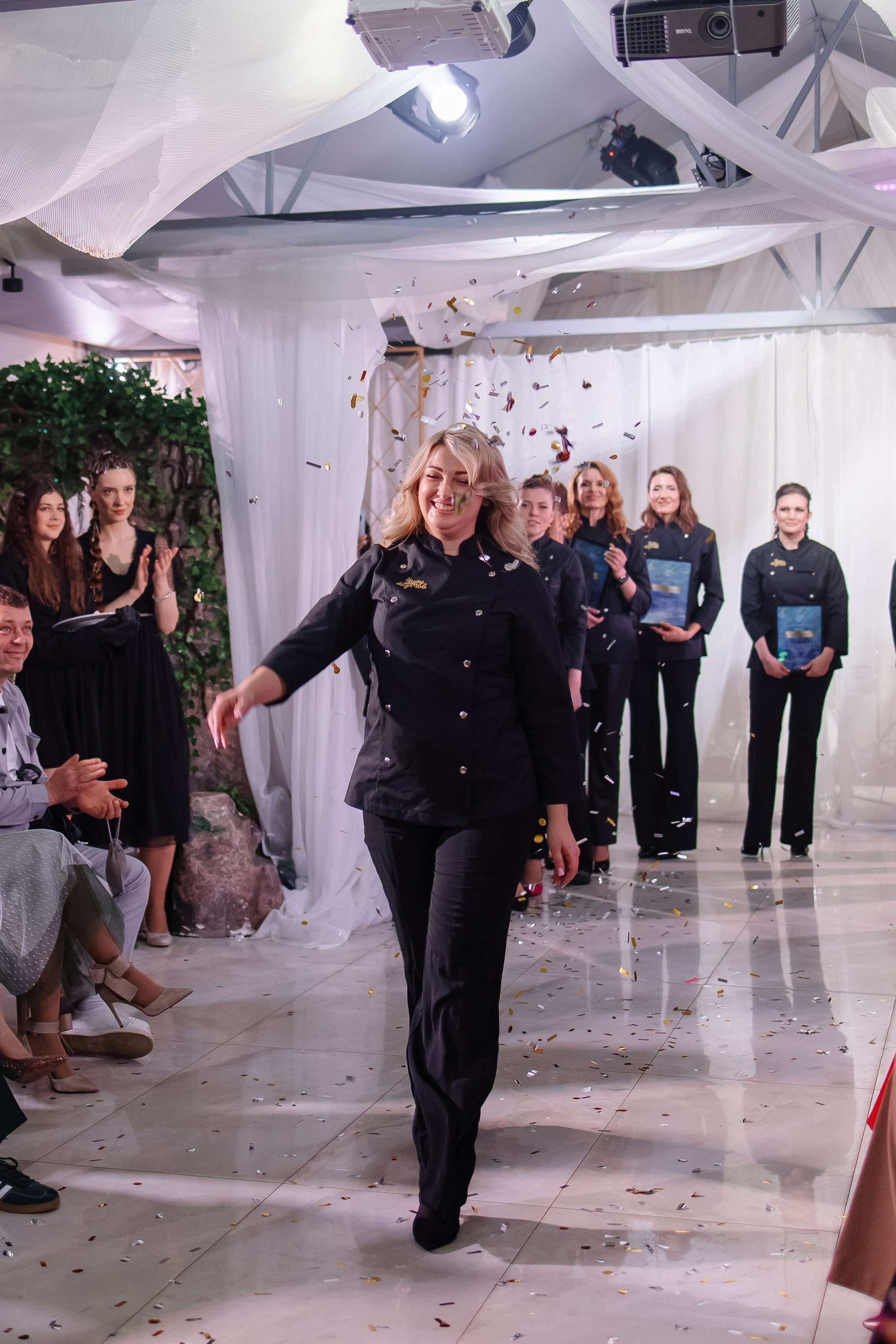 Шоу тортов 2. Свадебный фотограф