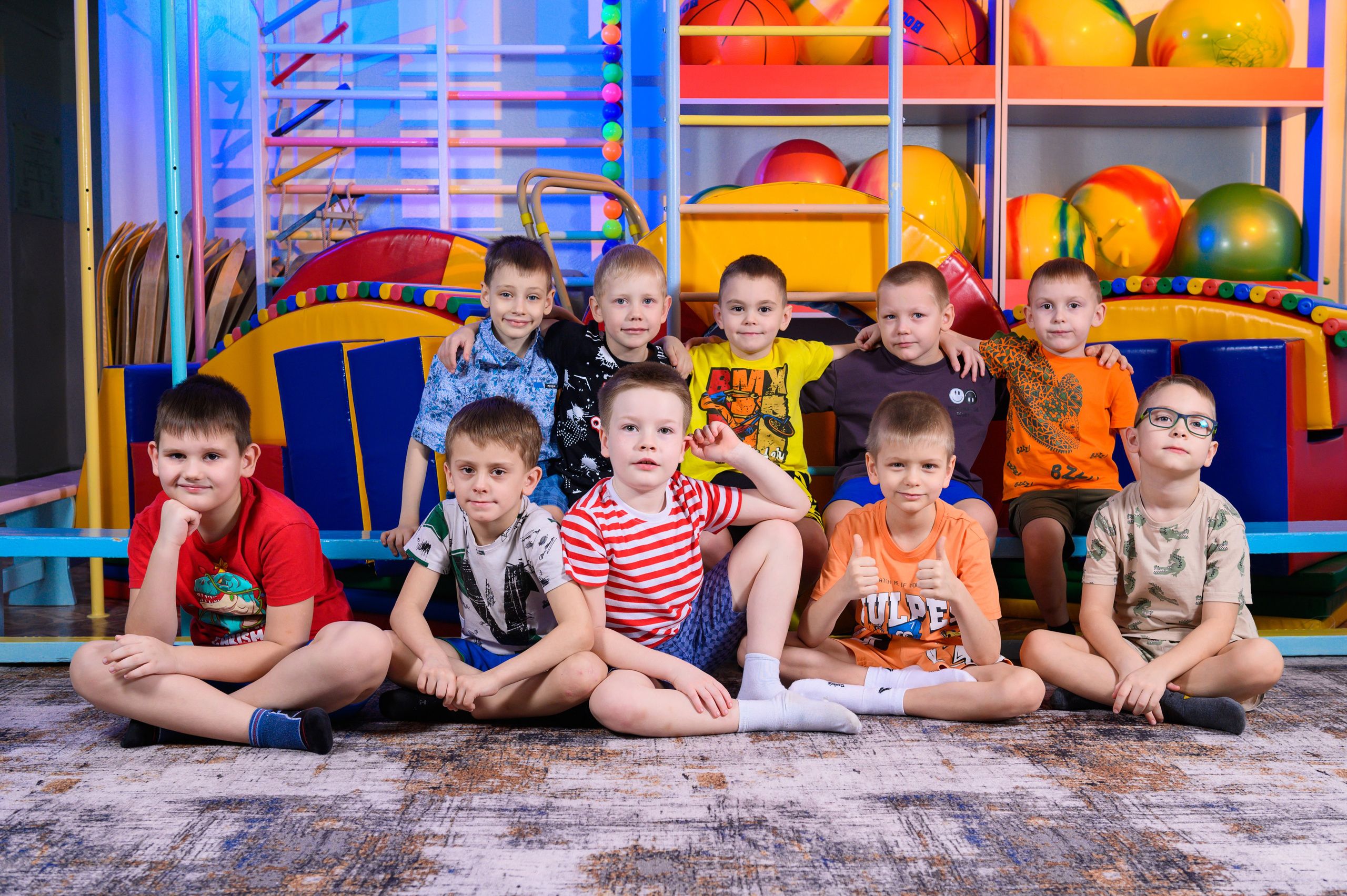 Фотосессия на выпускные альбомы для детского сада. Выпускные альбомы Искитим Бердск Новосибирск