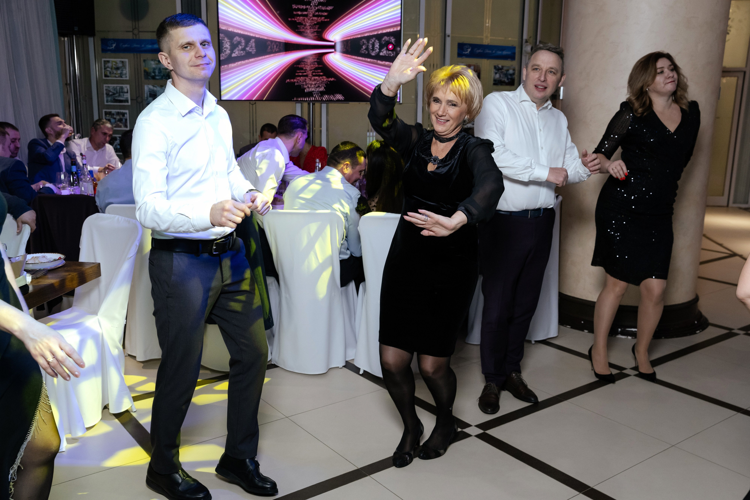 Олимп. Семейный фотограф — Макс Белогрудов