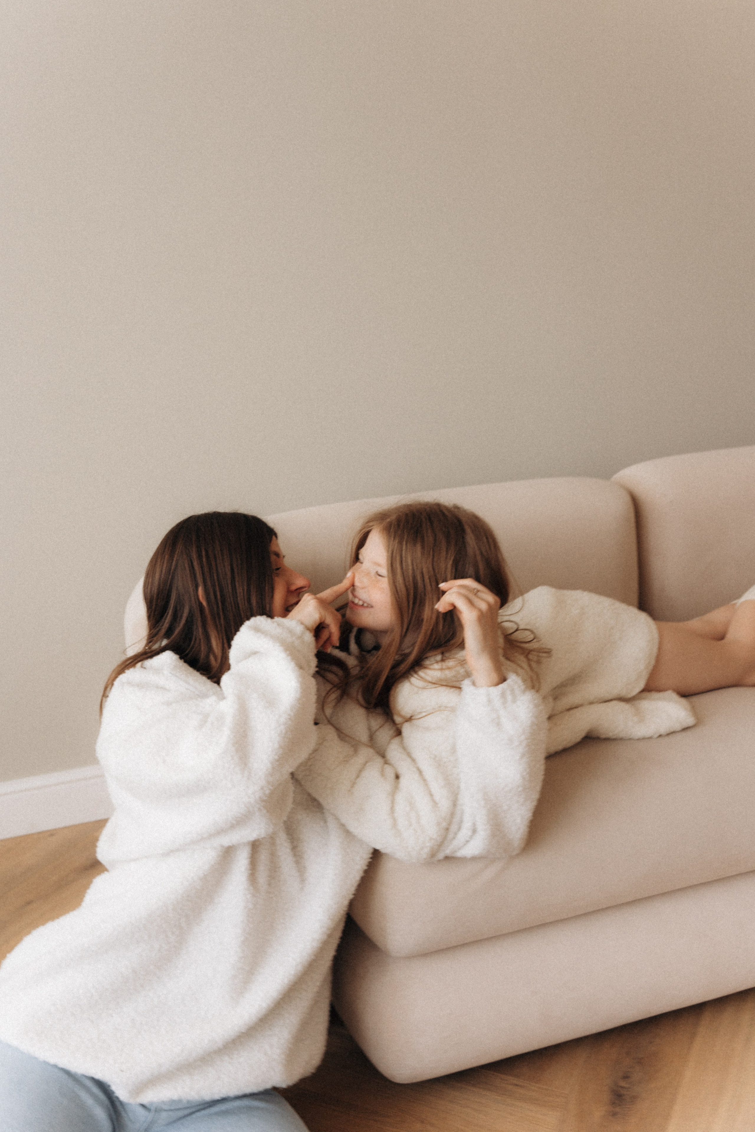 Улыбки, объятия и фотоискусство. Ваш семейный фотограф в Минске — Вика Трегубова