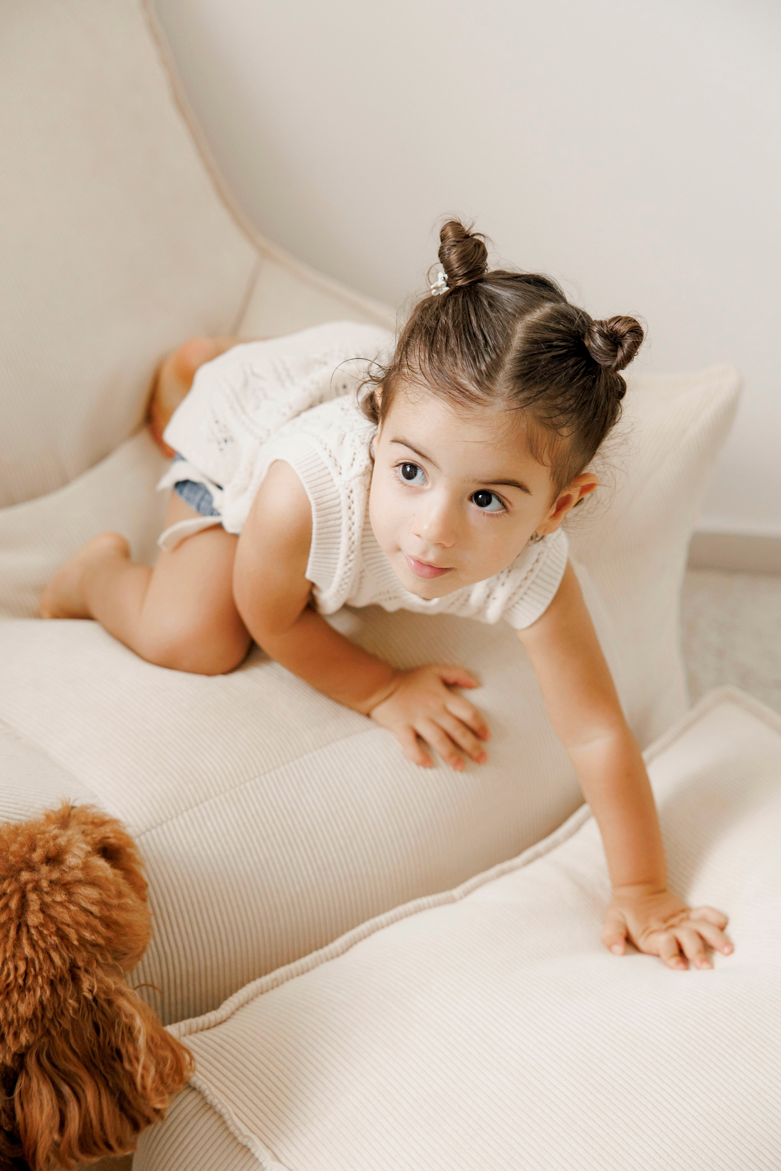 Family photoshoot at home. Главная