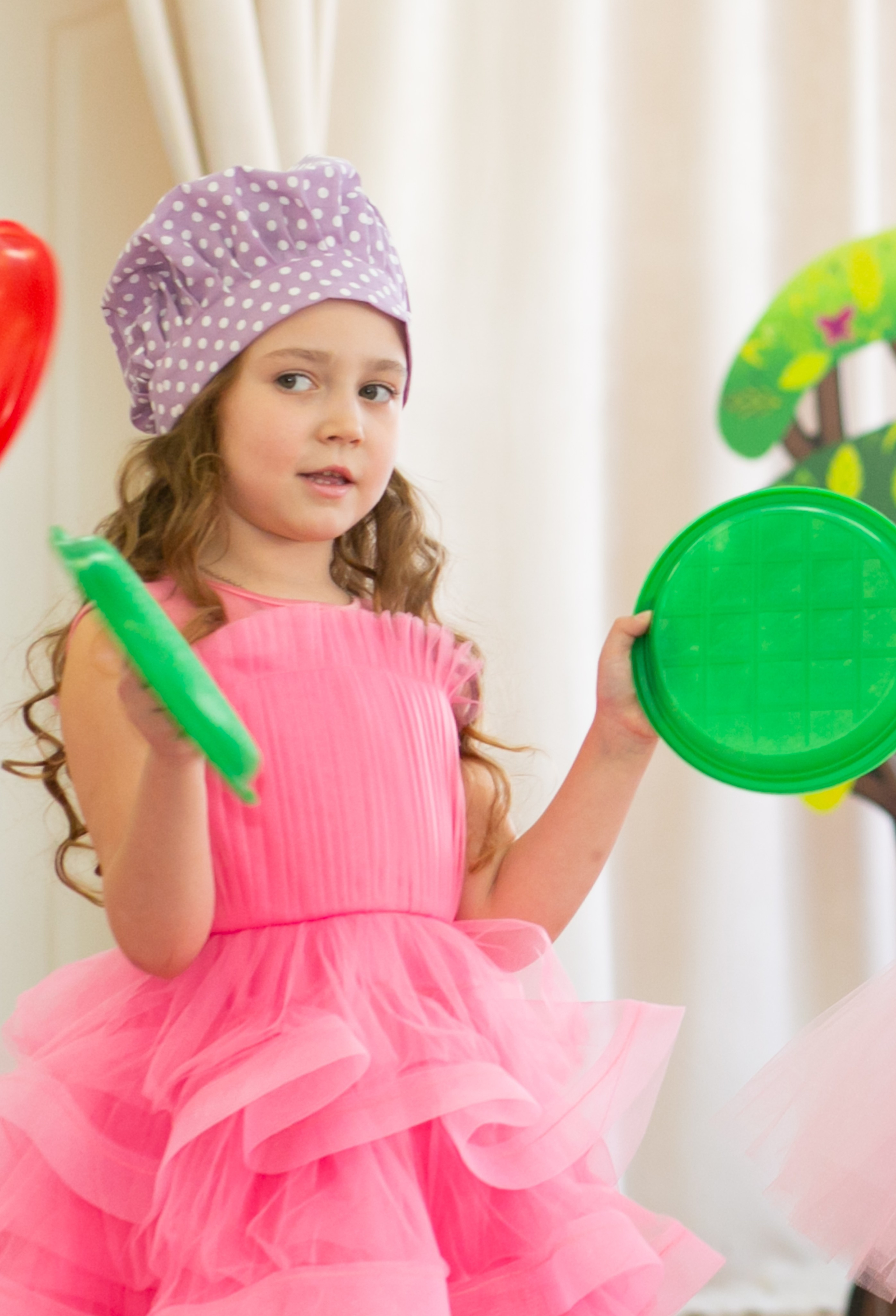 Выпускные и Утренники. Фотограф новорожденных и семейный фотограф НСО г. Бердск Марина Львова