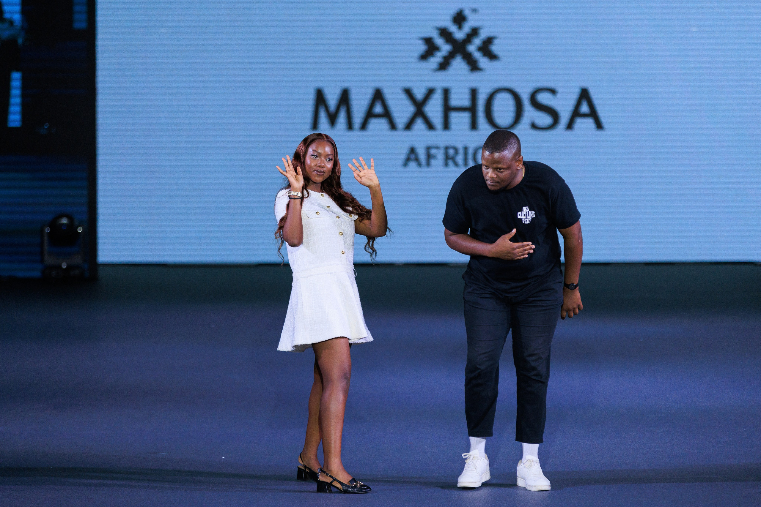 Фотограф для модного показа. Контент для бизнеса в Екатеринбурге Полдень Медиа