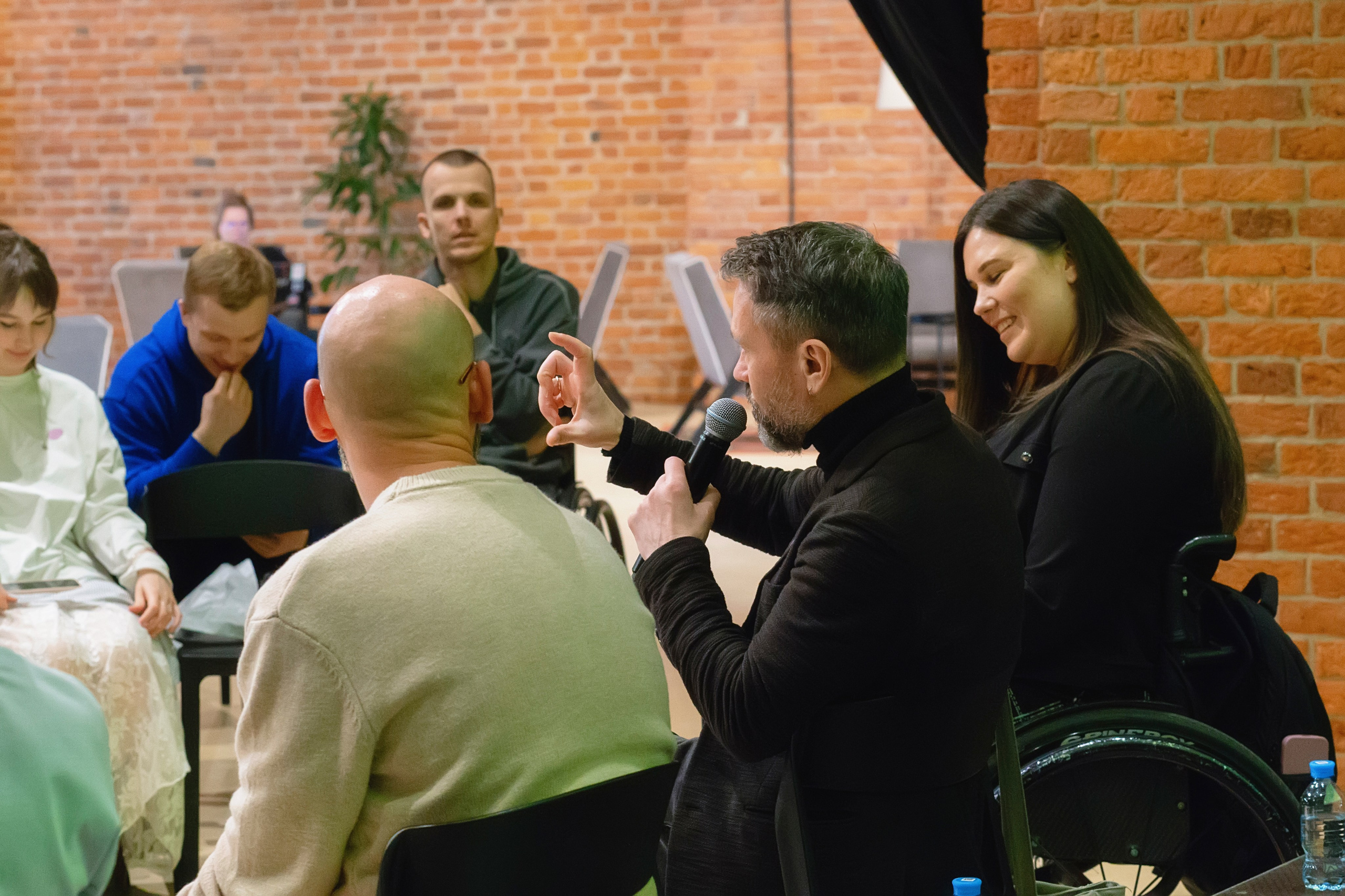 Фотосъемка дискуссии в Новой Голландии СПБ Публичное мероприятие. Портретные фотосессии, контент-съемки, репортаж