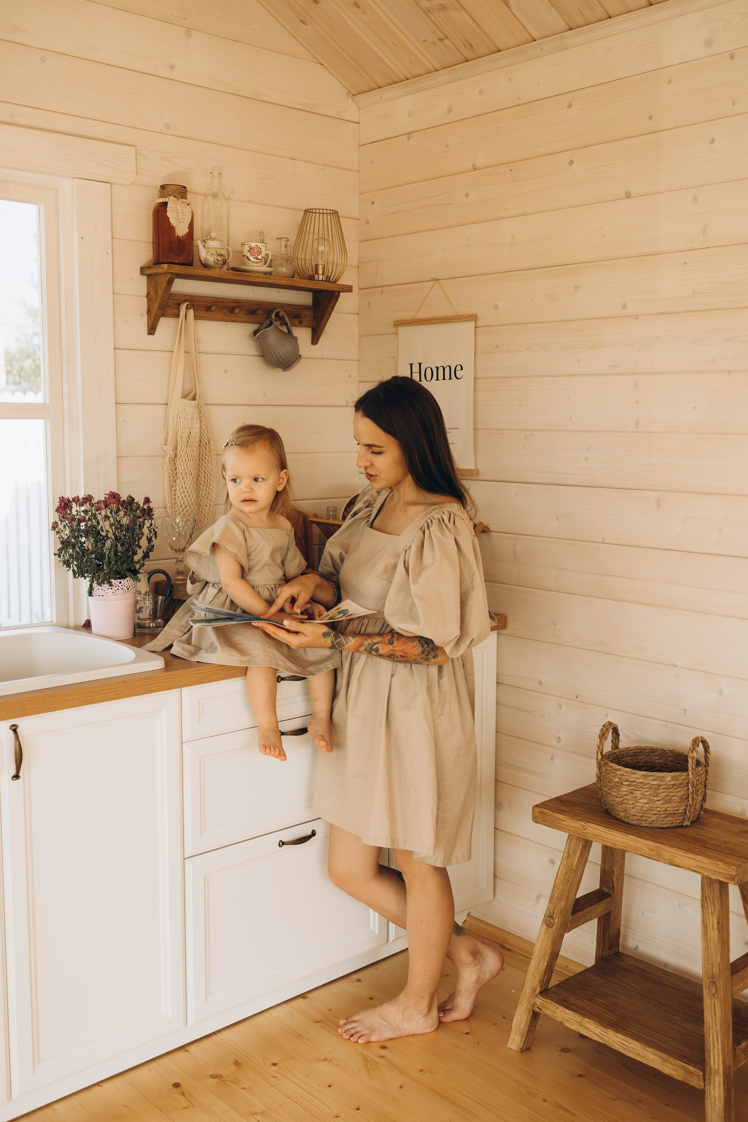 Оля и Мирослава Беседка. Семейный фотограф в Москве Виктория Ястребинская