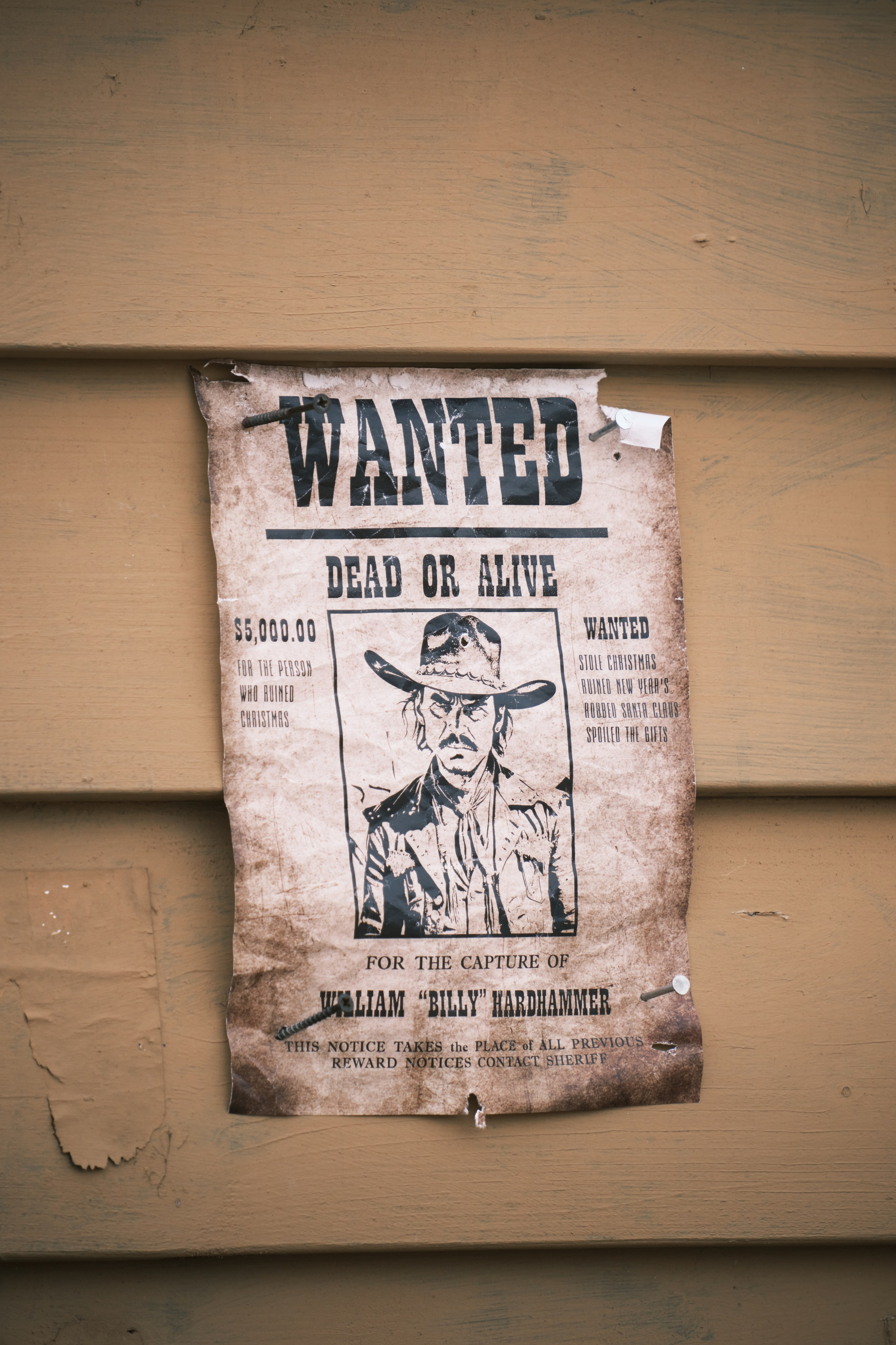 Плакат разыскивается