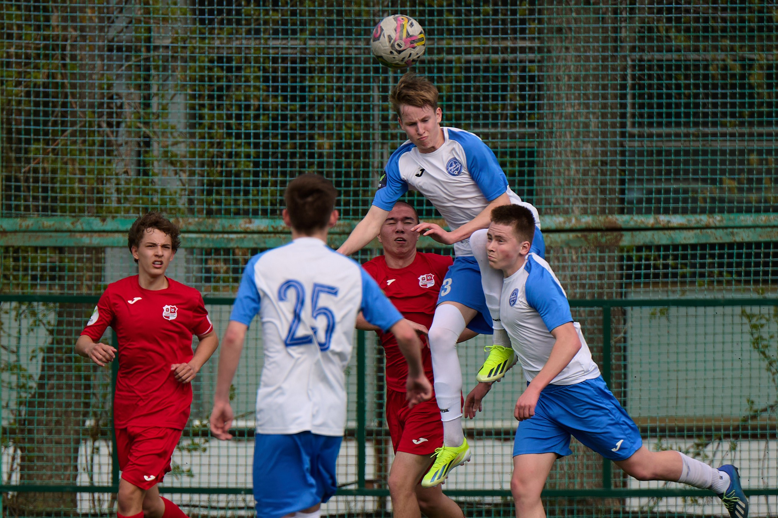 1 тур ЮФЛ Приволжье 2024. «Зенит-Ижевск» — «Челябинск-ОСШ». Спортивный репортажный фотограф в Ижевске Сергей Мерзляков