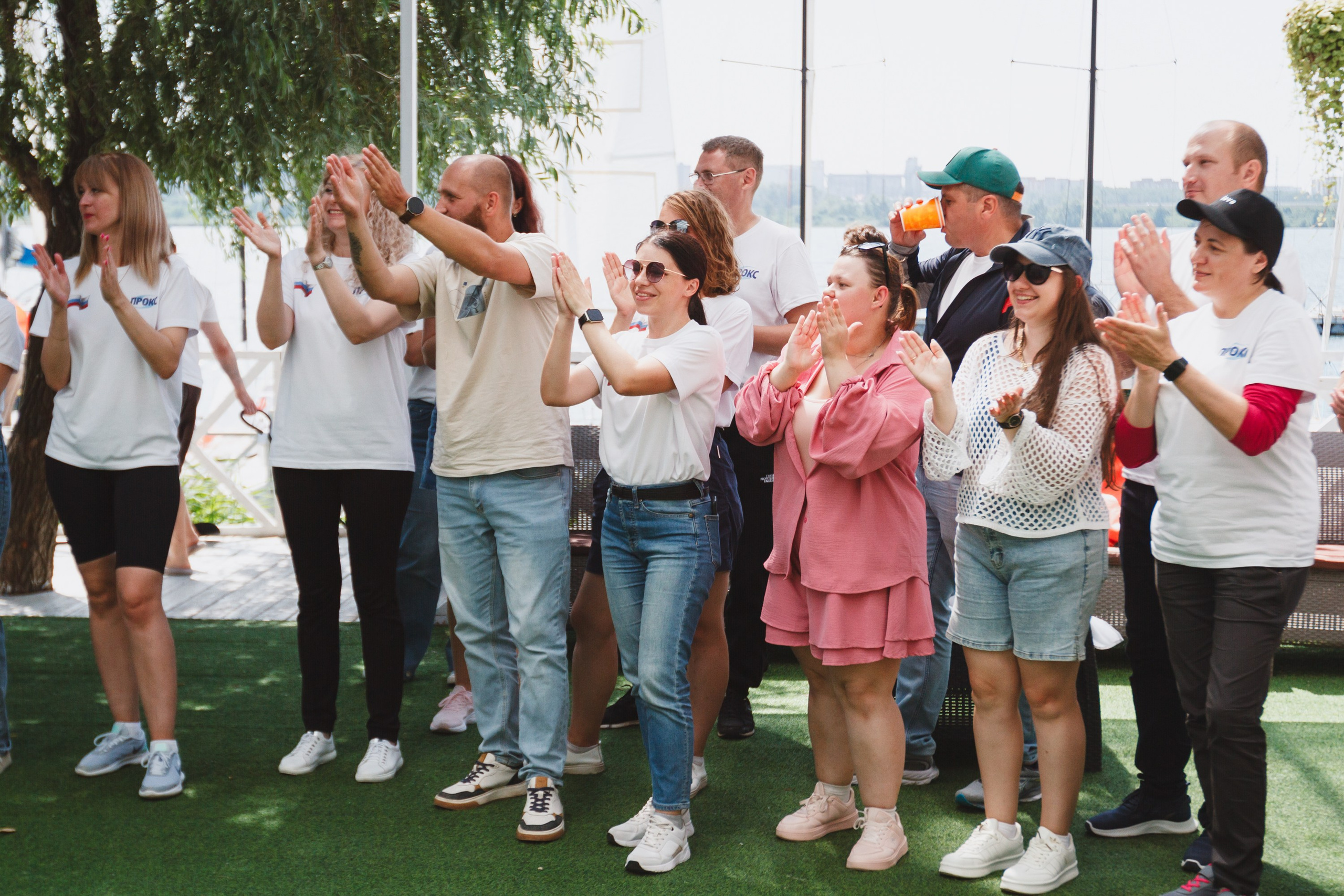 ЯХТИНГ. Roman Photo