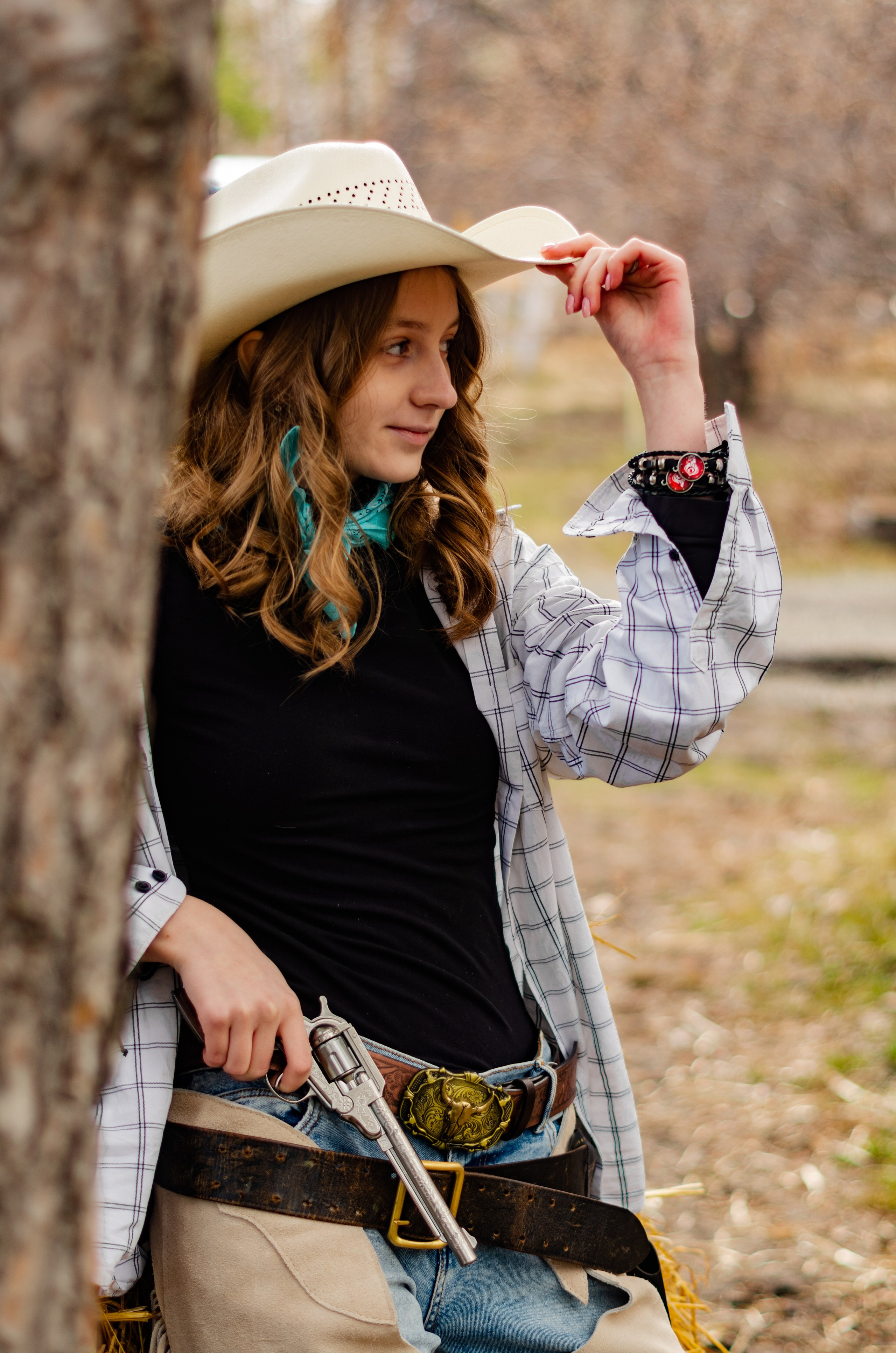Ковбойская девчонка. Фотограф Марина Доглядная Челябинск фотосессии с лошадьми, мотоциклами
