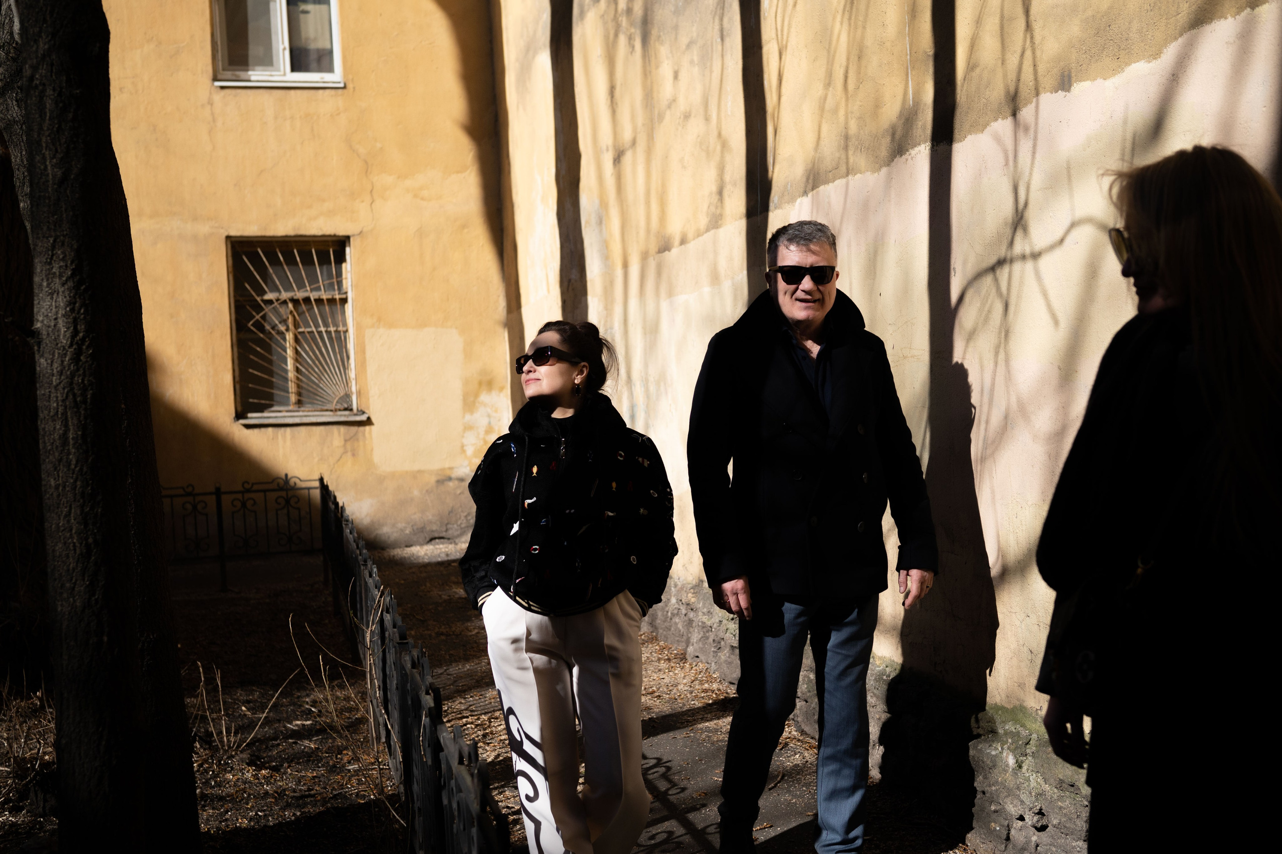 Соблюдайте хоть что-нибудь. May the numbers guide us