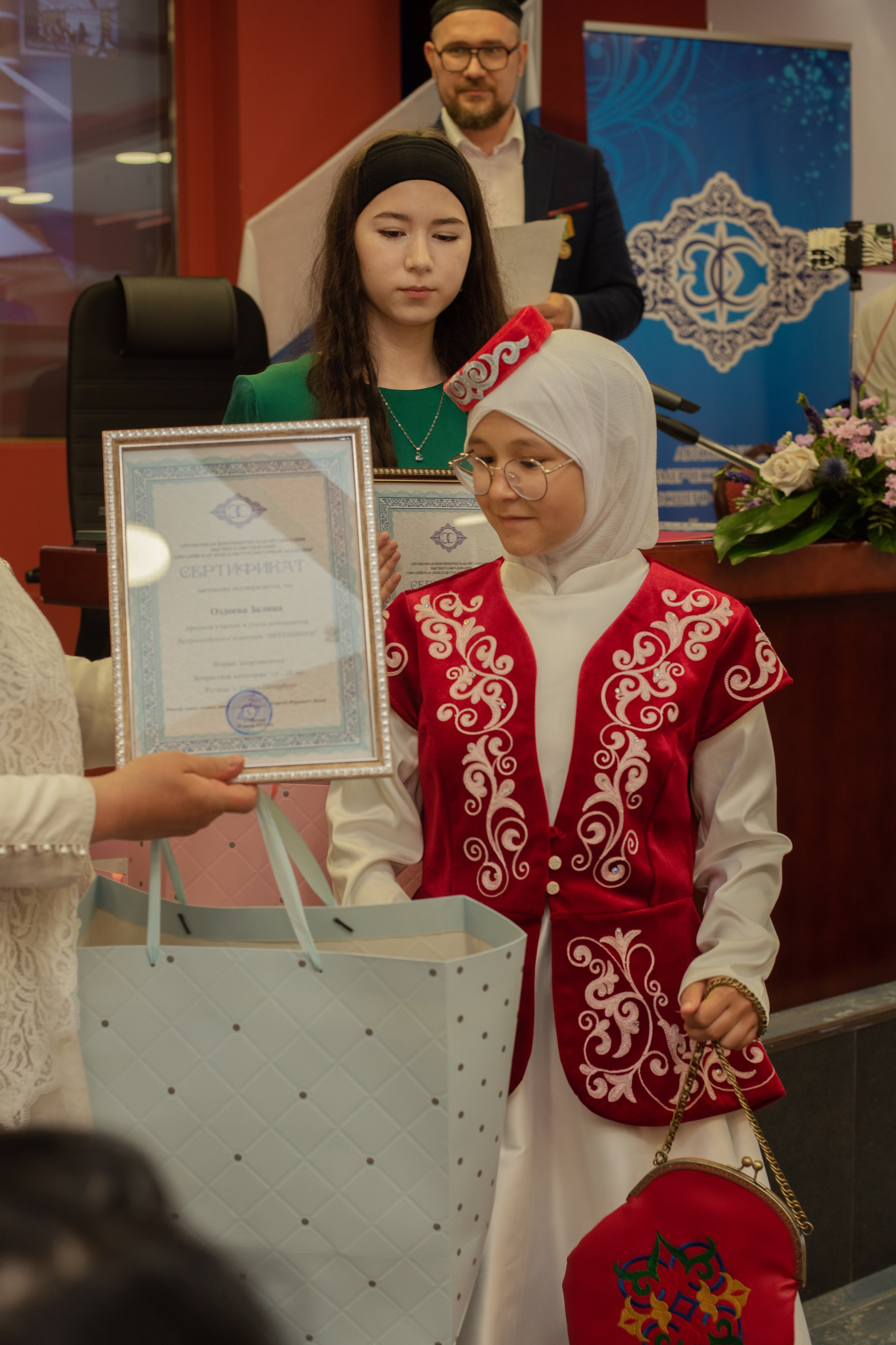 XIV Всероссийский съезд женских мусульманских организаций. Лина Курочка — ваш фотограф