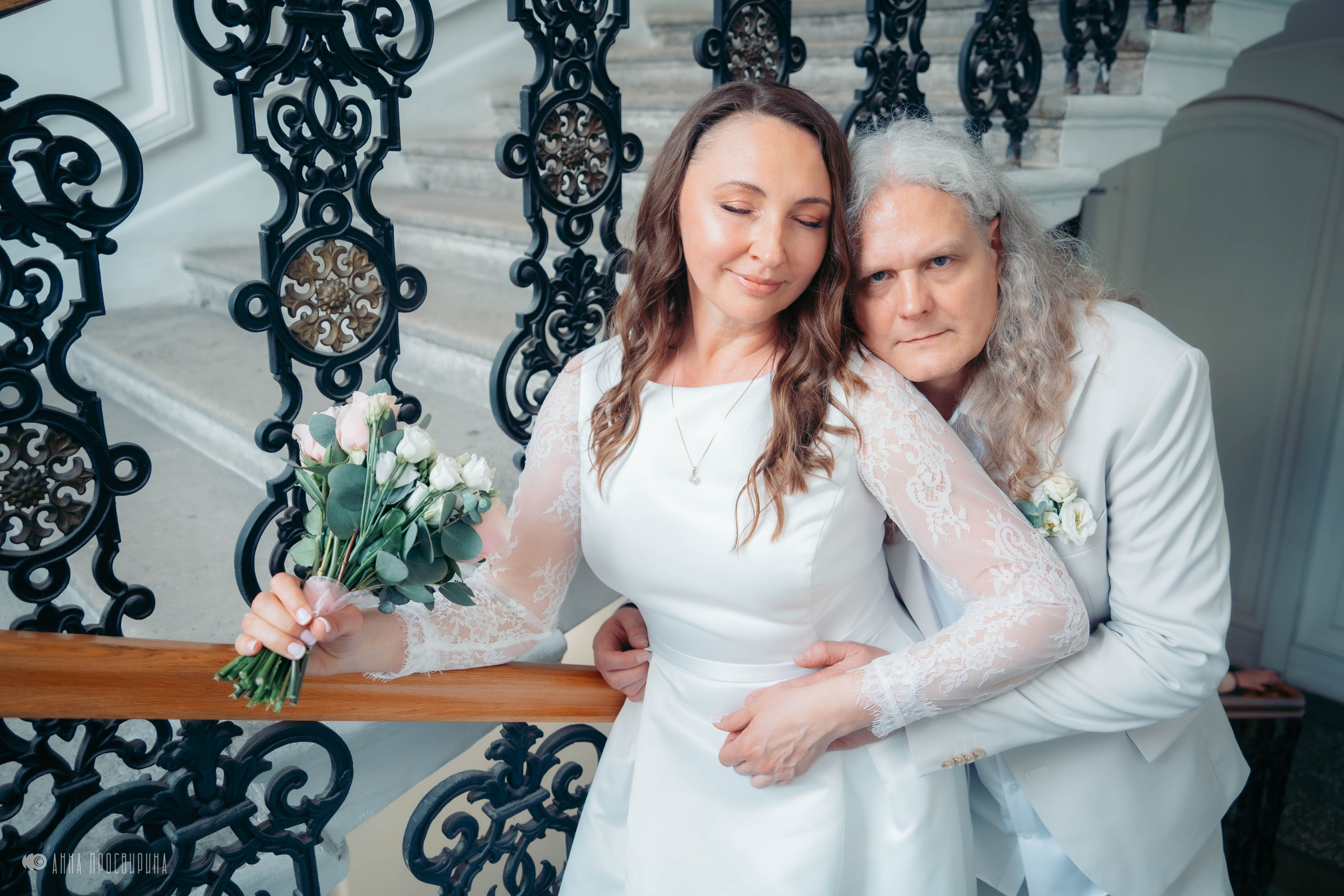 Свадьба Эдуарда и Юли в театре «Семьянюки». Ваш фотограф в Санкт-Петербурге Анна Просвирина