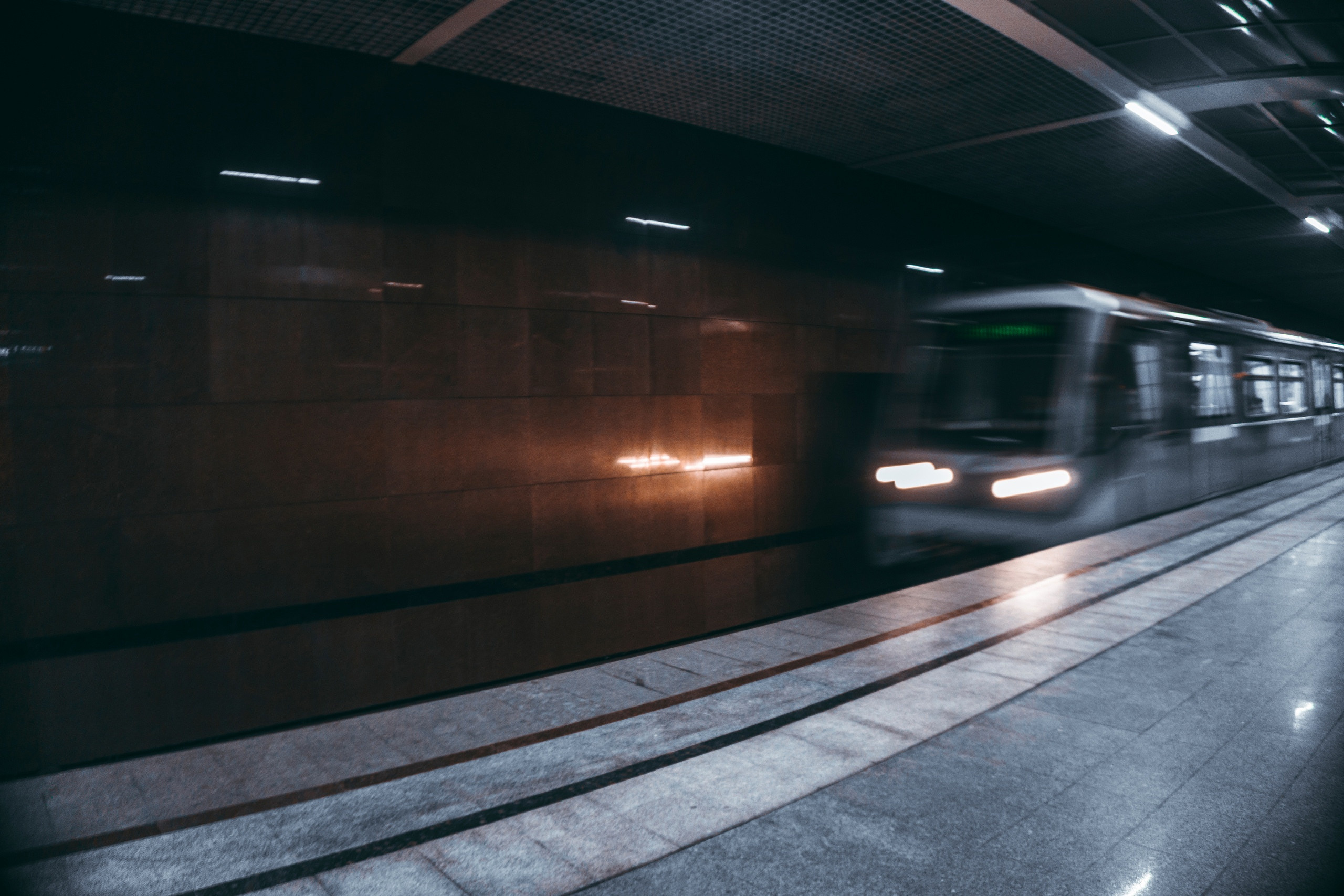 FELIXTONES: “​​​​​​​Don’t Lean!”. Felixtones