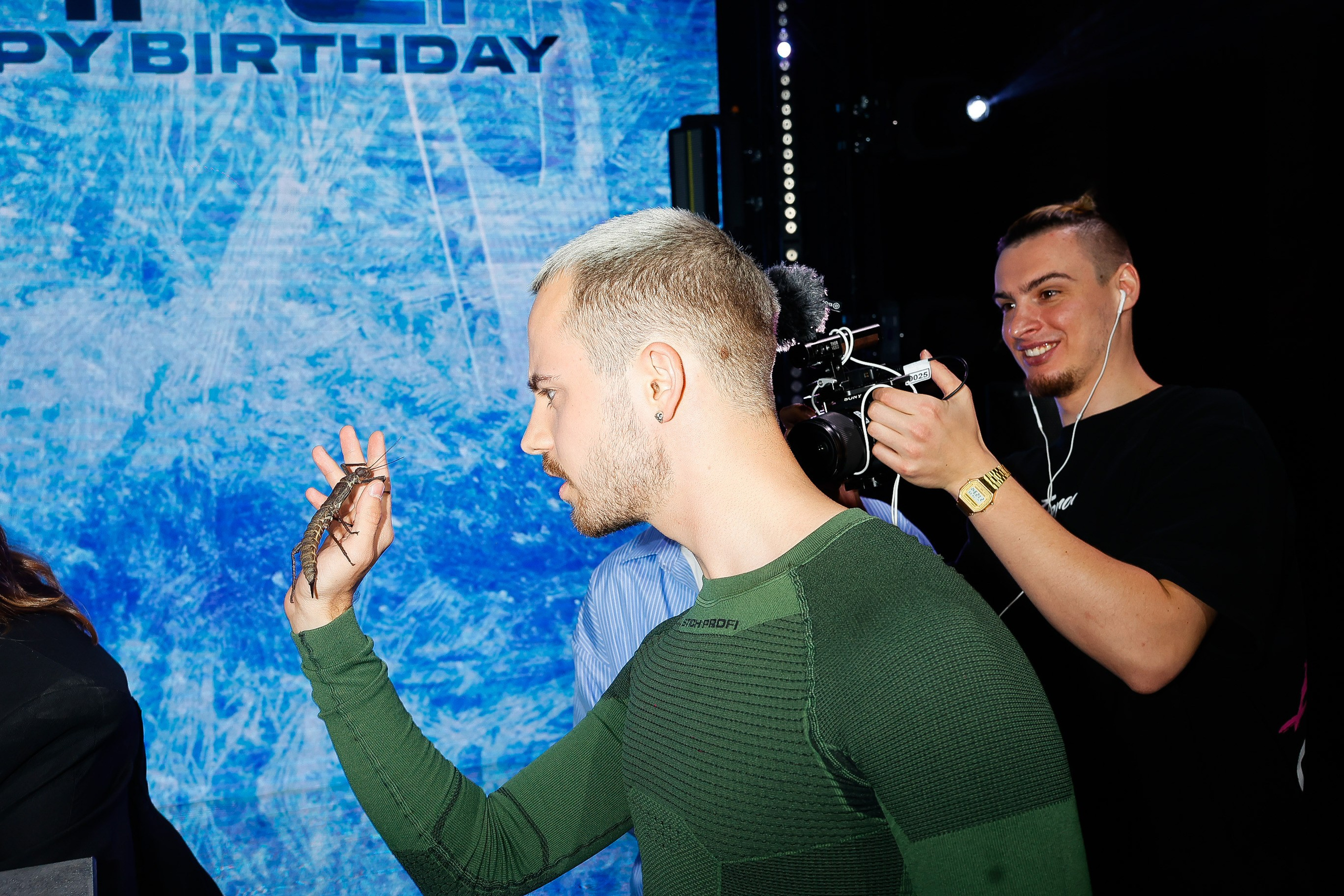 ЯНГЕР. Nikolskayasecular