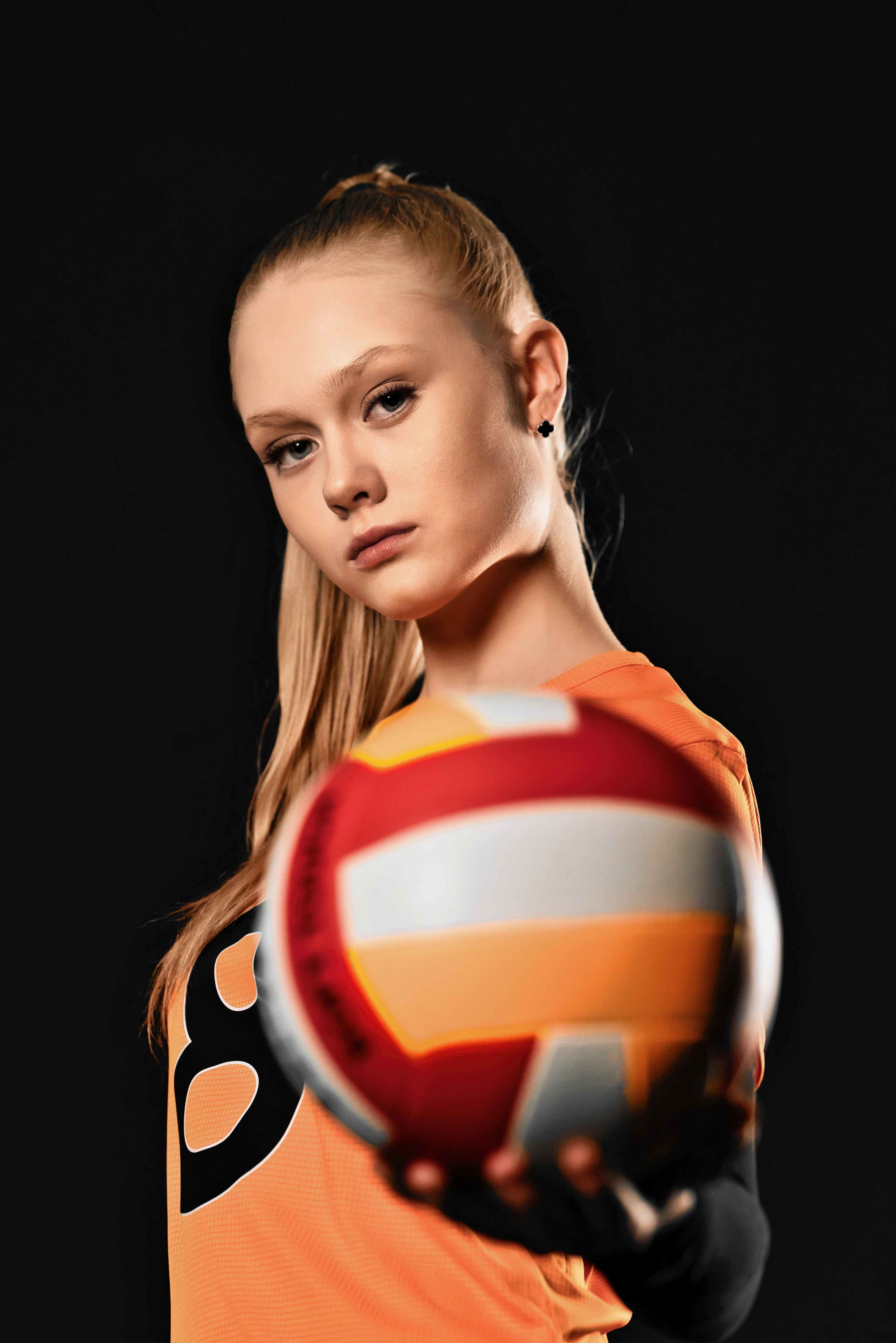 В волейбол играют настоящие красотки!. Фотограф Денис Кривопусков