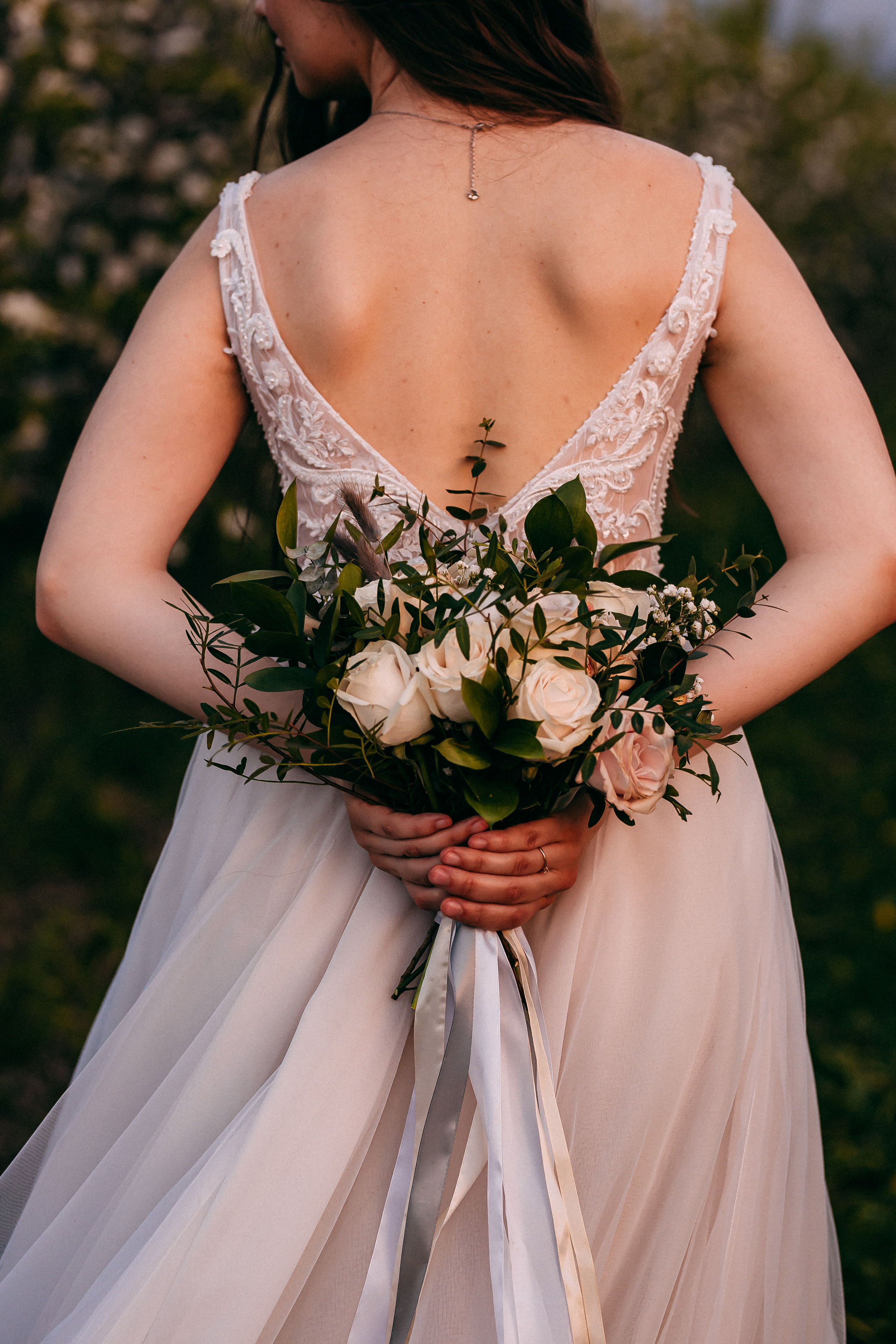 Дурманом сладким веяло…. Свадебный и семейный фотограф в Алматы Laura Dosmann