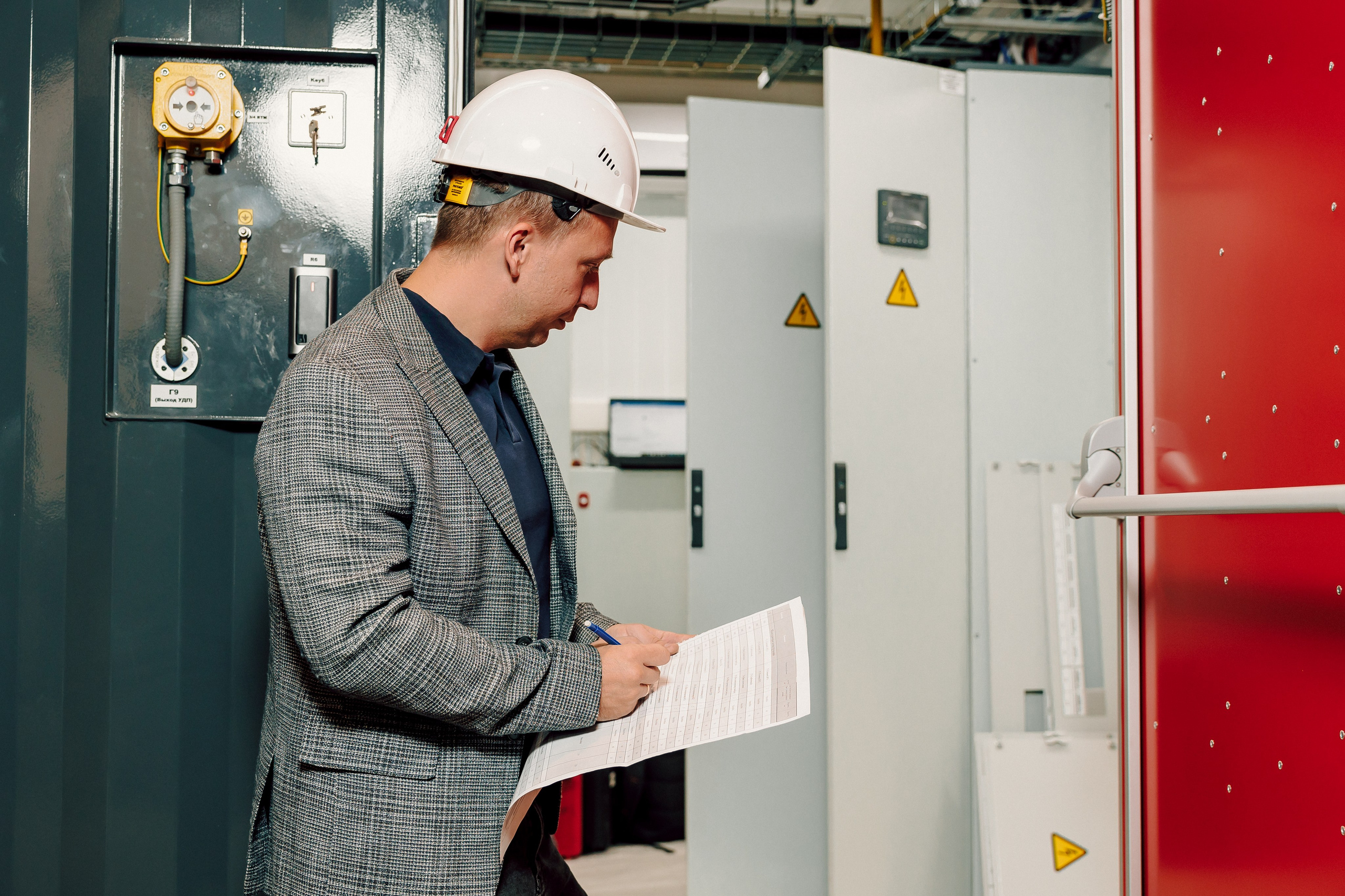 Datark — Совещание и производство. Лёшка Варзегов — фотограф