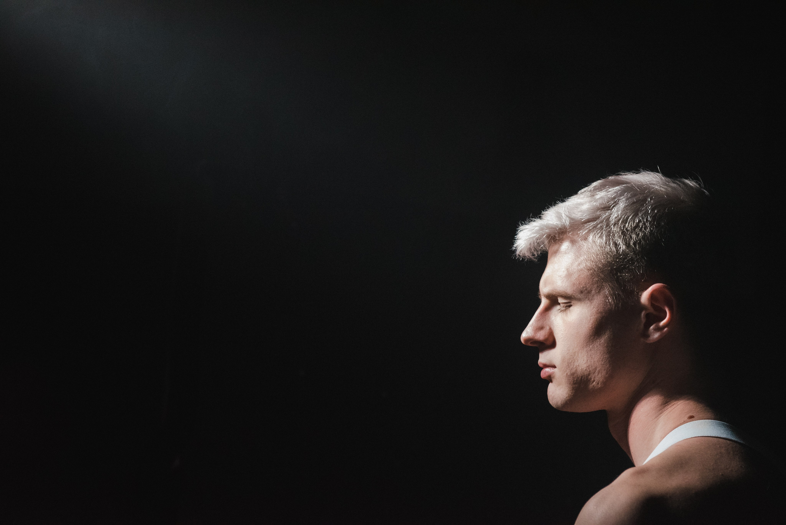 Егор/ню/18+. Портретный и архитектурный фотограф в Москве и Санкт-Петербурге