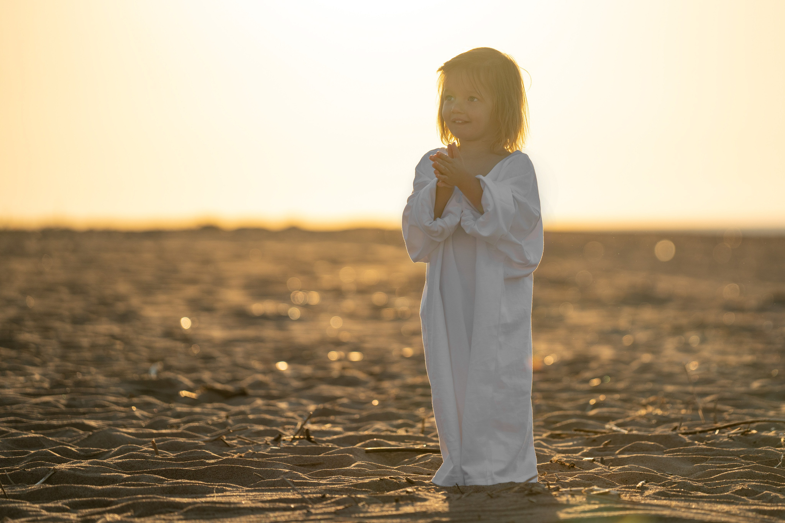 детская фотосессия, детская съемка, молодые родители, многодетная семья, съемка на пляже, семейная фотосессия, съёмка на финском заливе, фотосессия на финском заливе, 