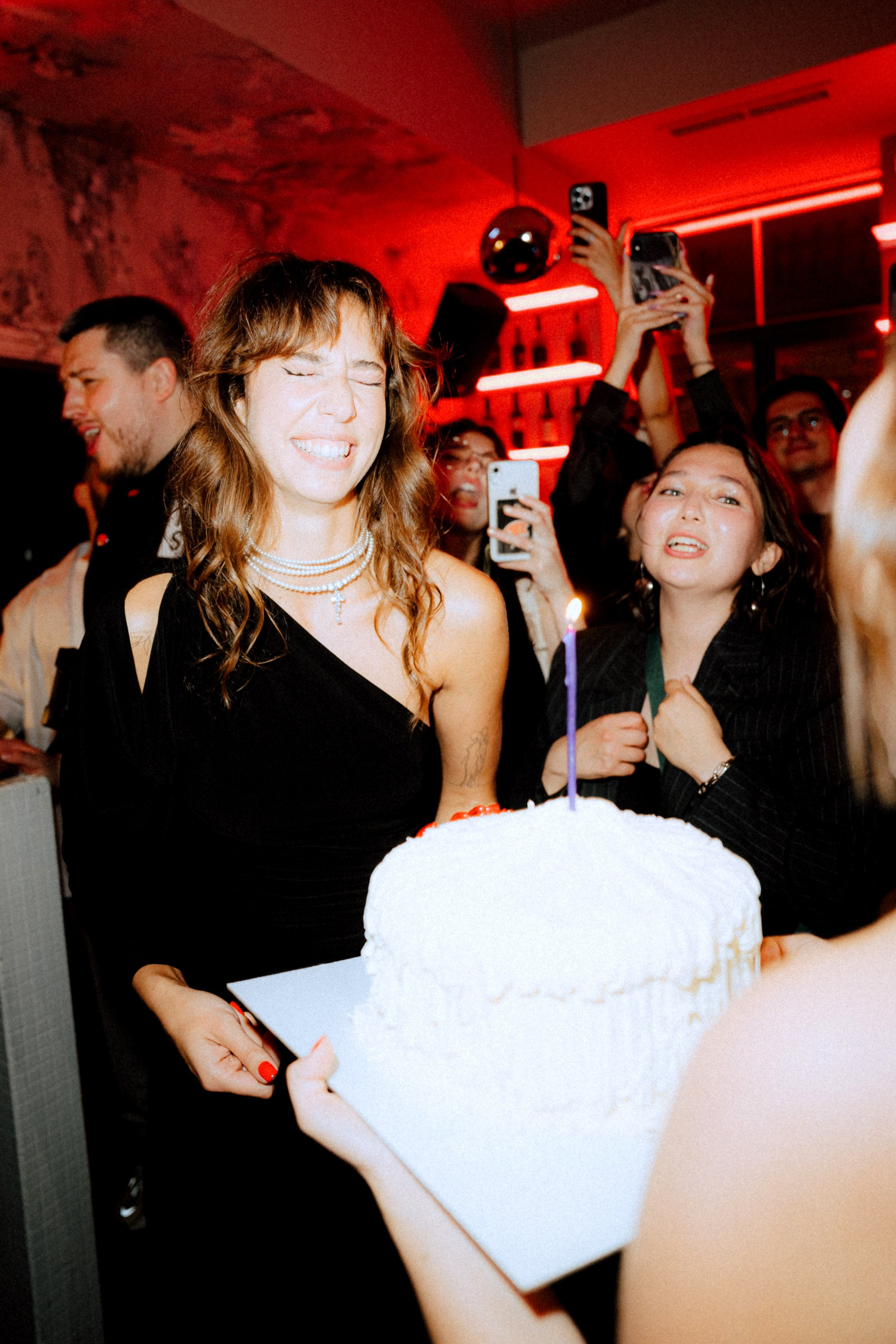 Red Birthday Party in Sol x Magneto. Костя Жуков — фотограф в Москве