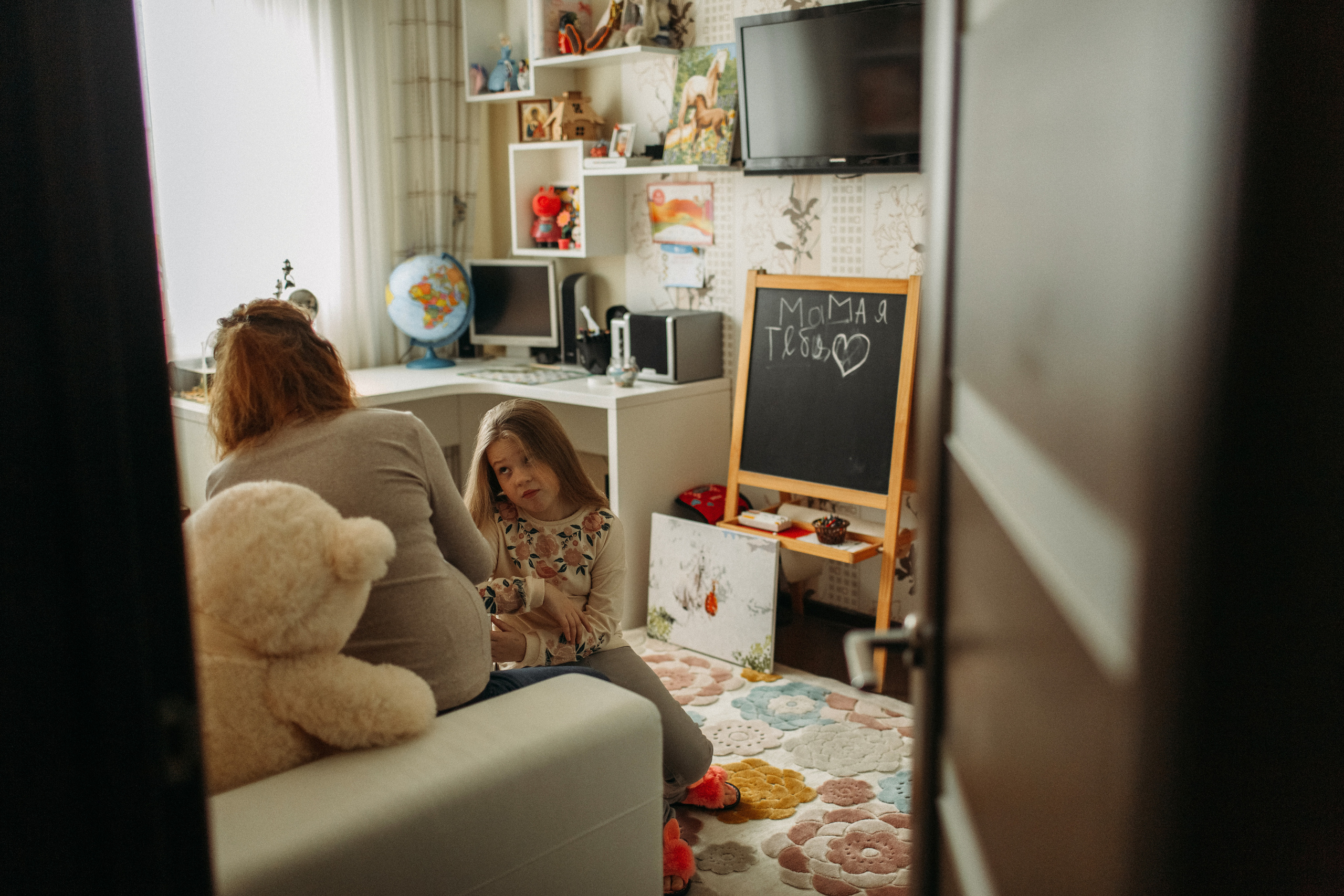 Домашняя фотоистория. В ожидании. Мама Настя и Марго. Семейный, свадебный фотограф Минск Бобруйск Алла Сказова