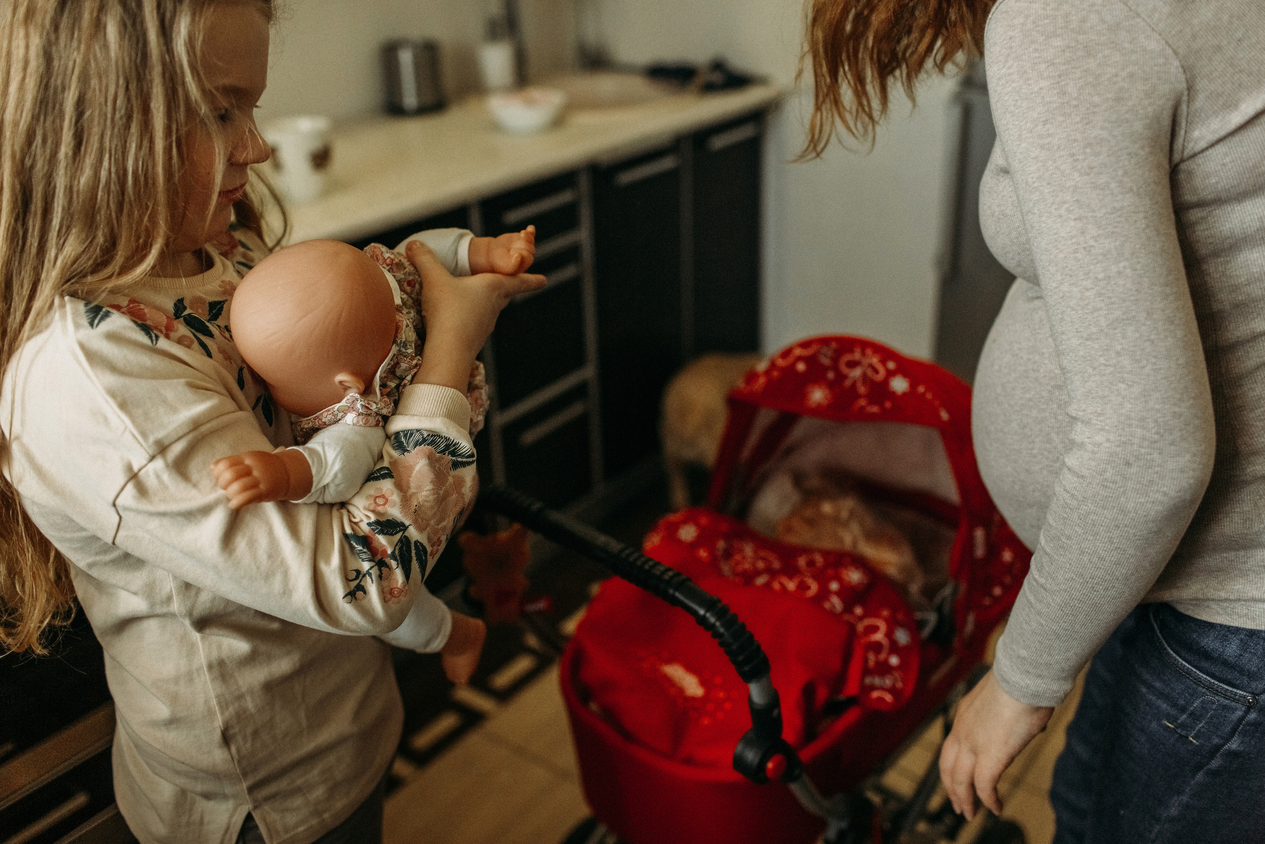 Домашняя фотоистория. В ожидании. Мама Настя и Марго. Семейный, свадебный фотограф Минск Бобруйск Алла Сказова