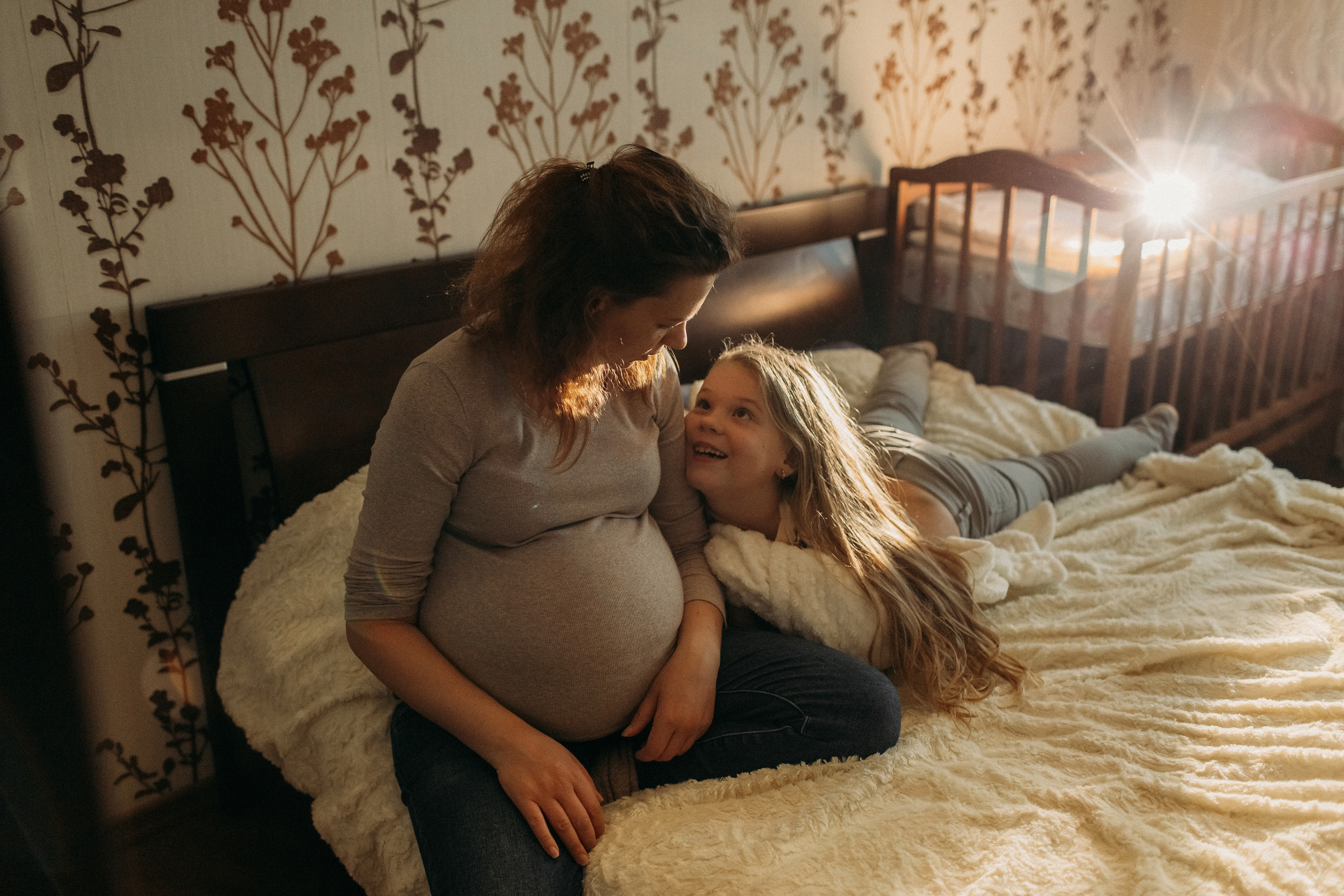 Домашняя фотоистория. В ожидании. Мама Настя и Марго. Семейный, свадебный фотограф Минск Бобруйск Алла Сказова