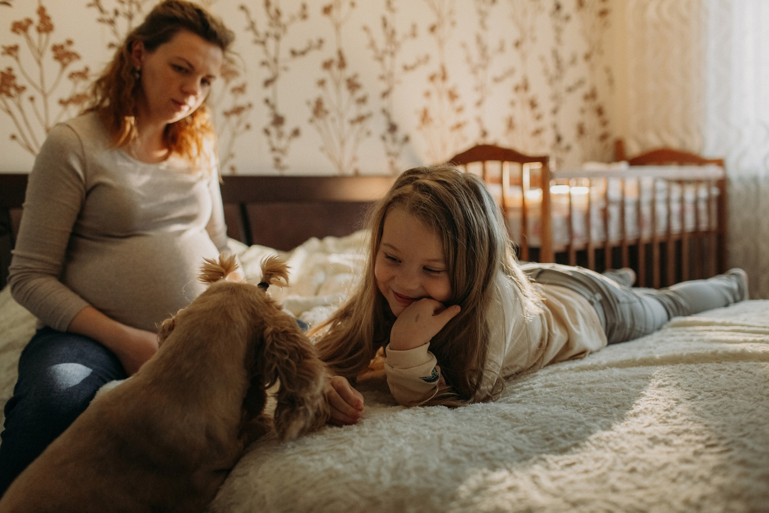 Домашняя фотоистория. В ожидании. Мама Настя и Марго. Семейный, свадебный фотограф Минск Бобруйск Алла Сказова