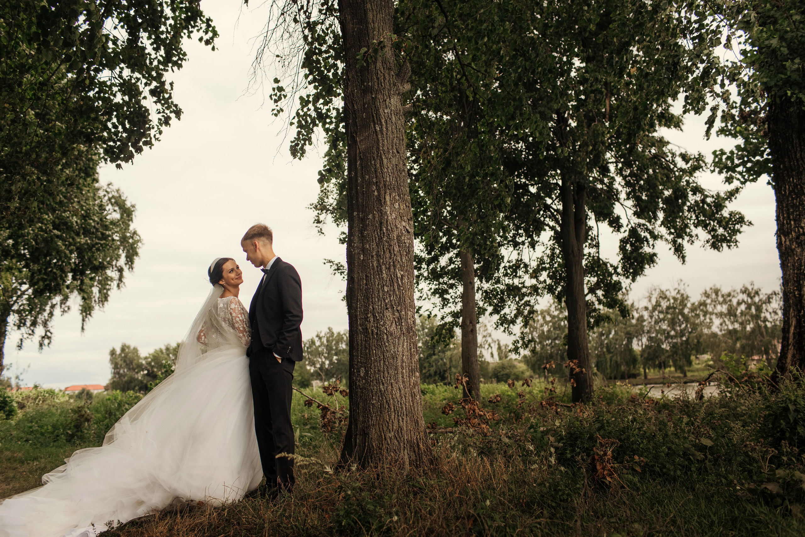 Свадебная прогулка Ольги и Кирилла. Семейный, свадебный фотограф Минск Бобруйск Алла Сказова