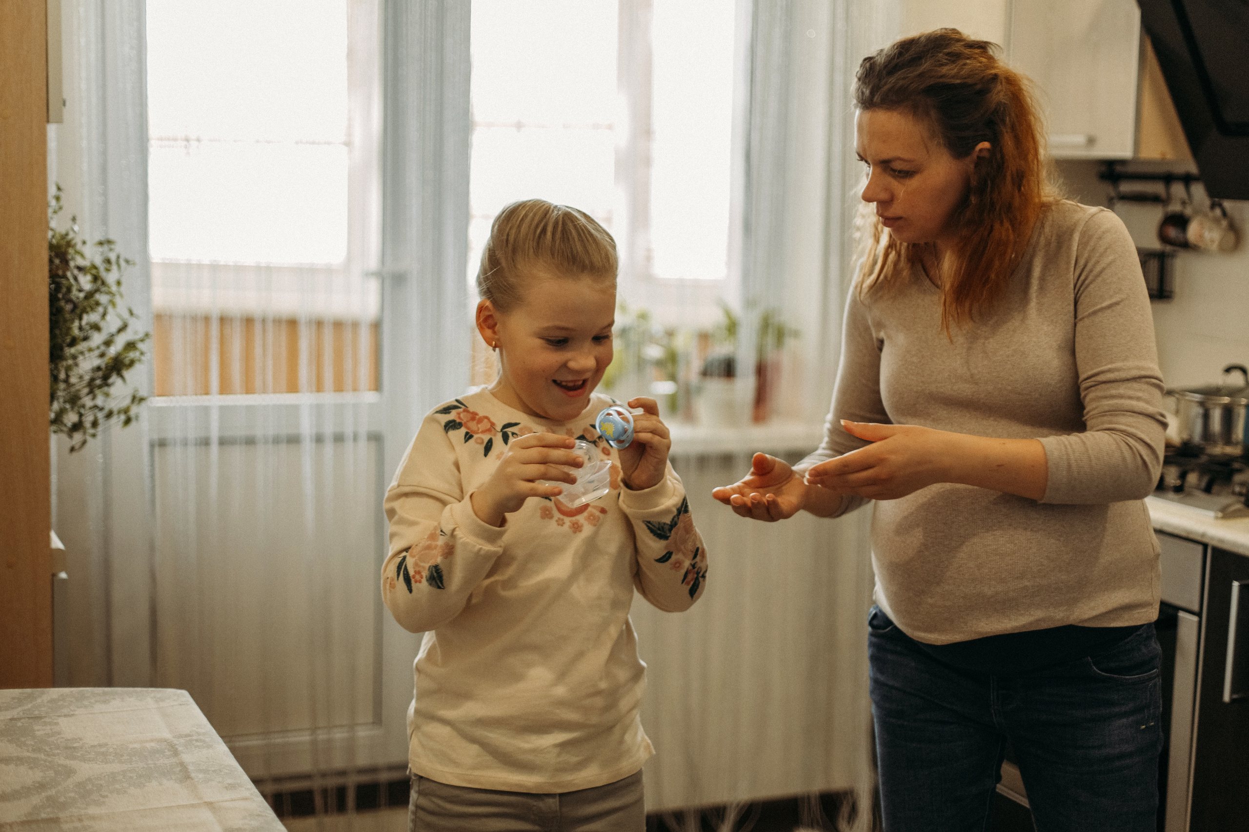 Домашняя фотоистория. В ожидании. Мама Настя и Марго. Семейный, свадебный фотограф Минск Бобруйск Алла Сказова