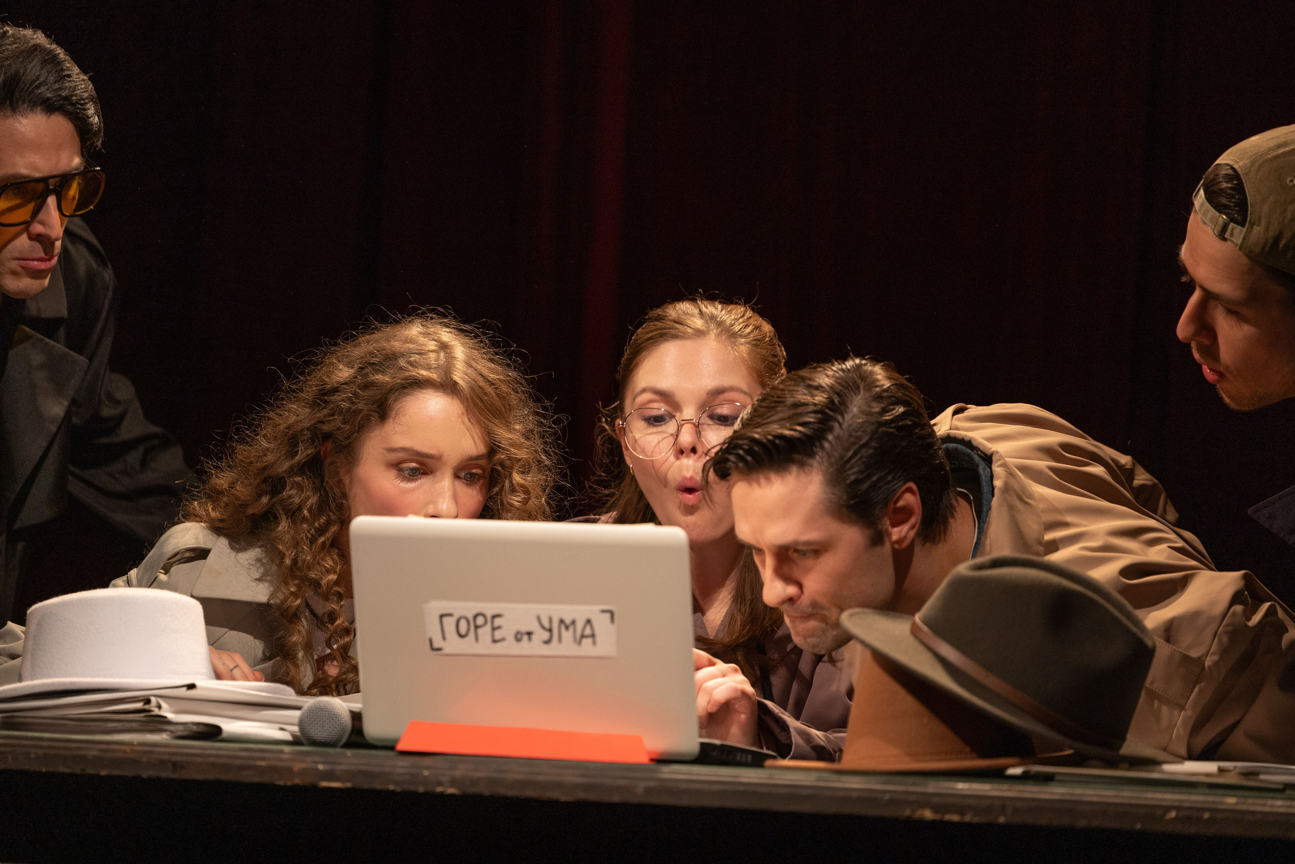 КОНЦЕРТЫ И СПЕКТАКЛИ. Коммерческий фотограф Дамира Умярова (Москва)