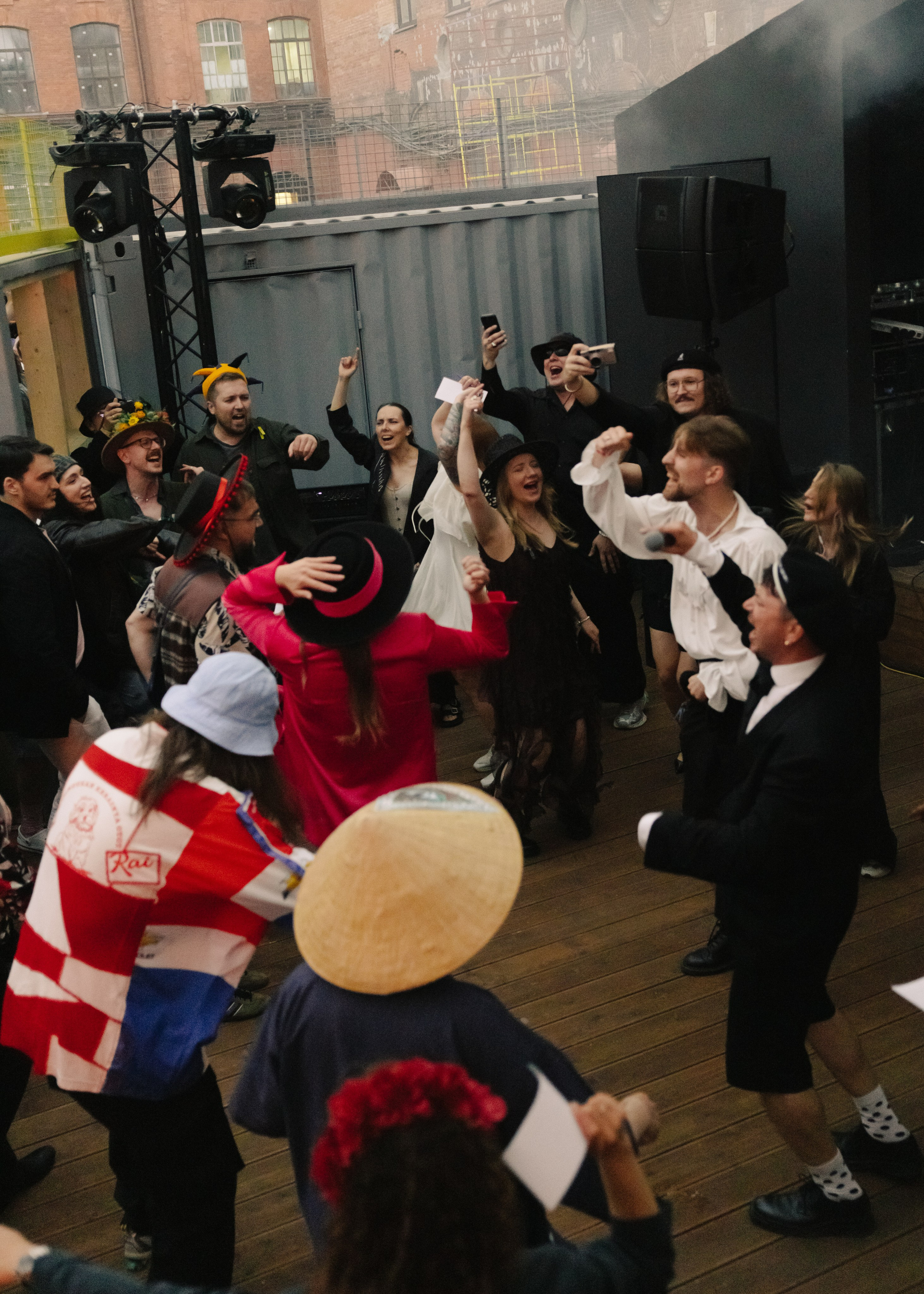 @sladkayavataagency. Свадебный и репортажный фотограф в Москве Владимир Сергеев | Naysaikolo