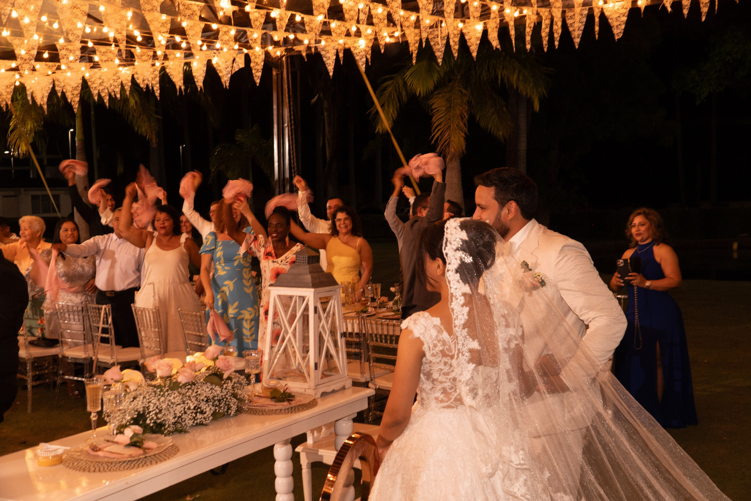 Carola & Gerson. Wedding Photographer in Barcelona and Medellin